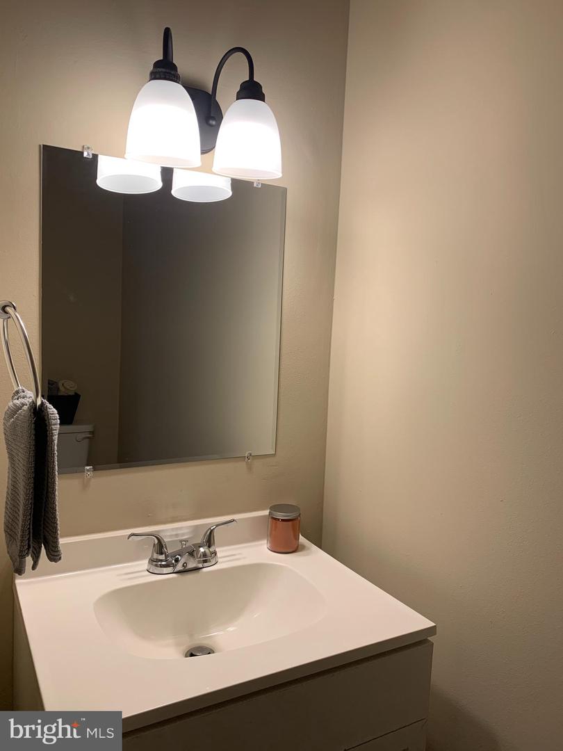 105 POWHATAN CT POWHATAN CT #109, STAFFORD, Virginia 22556, 3 Bedrooms Bedrooms, 8 Rooms Rooms,1 BathroomBathrooms,Residential,For sale,105 POWHATAN CT POWHATAN CT #109,VAST2041398 MLS # VAST2041398