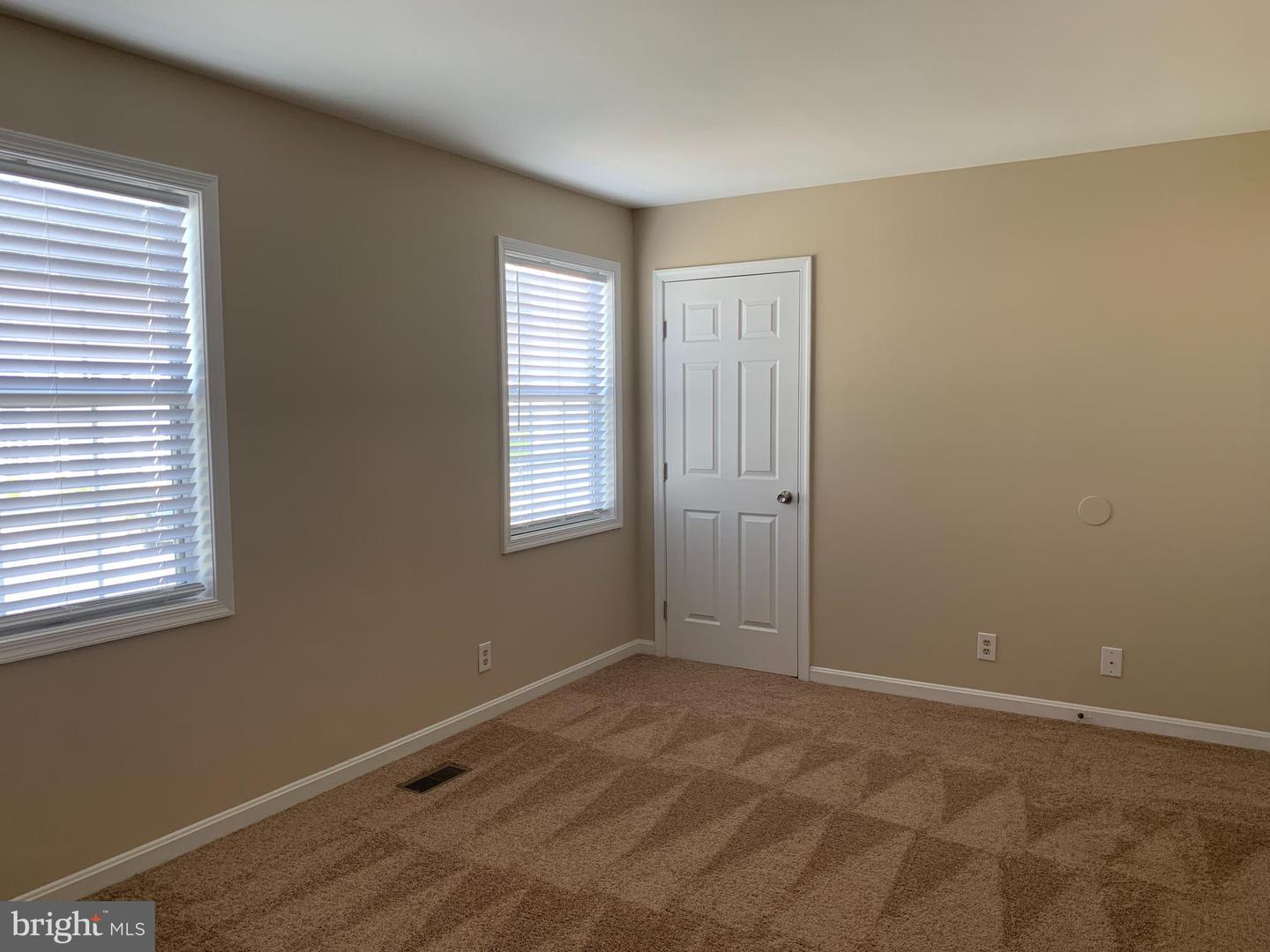 105 POWHATAN CT POWHATAN CT #109, STAFFORD, Virginia 22556, 3 Bedrooms Bedrooms, 8 Rooms Rooms,1 BathroomBathrooms,Residential,For sale,105 POWHATAN CT POWHATAN CT #109,VAST2041398 MLS # VAST2041398