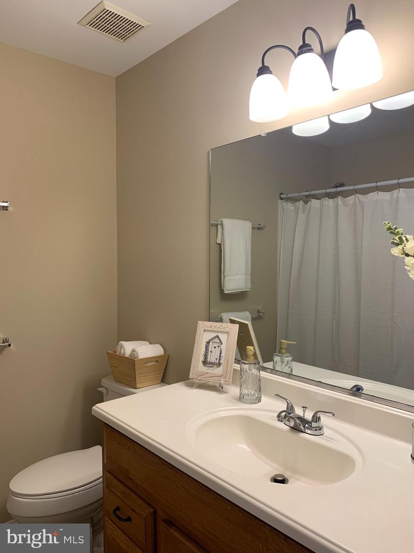 105 POWHATAN CT POWHATAN CT #109, STAFFORD, Virginia 22556, 3 Bedrooms Bedrooms, 8 Rooms Rooms,1 BathroomBathrooms,Residential,For sale,105 POWHATAN CT POWHATAN CT #109,VAST2041398 MLS # VAST2041398