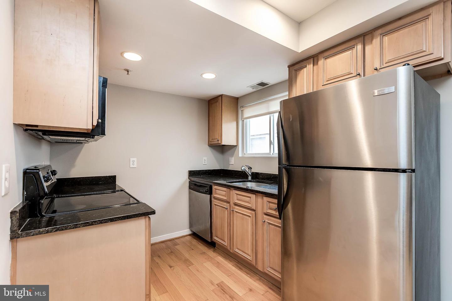 608 JEFFERSON ST NW #302, WASHINGTON, District Of Columbia 20011, 2 Bedrooms Bedrooms, ,1 BathroomBathrooms,Residential,For sale,608 JEFFERSON ST NW #302,DCDC2213290 MLS # DCDC2213290