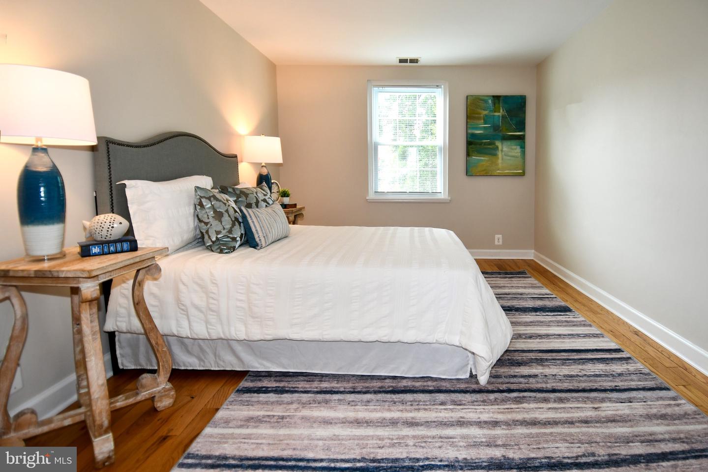 4437 S 36TH ST S #B1, ARLINGTON, Virginia 22206, 1 Bedroom Bedrooms, 4 Rooms Rooms,1 BathroomBathrooms,Residential,For sale,4437 S 36TH ST S #B1,VAAR2061750 MLS # VAAR2061750