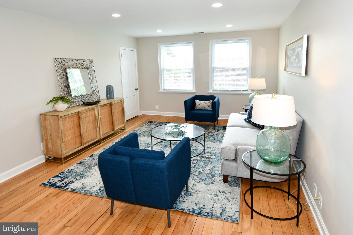 4437 S 36TH ST S #B1, ARLINGTON, Virginia 22206, 1 Bedroom Bedrooms, 4 Rooms Rooms,1 BathroomBathrooms,Residential,For sale,4437 S 36TH ST S #B1,VAAR2061750 MLS # VAAR2061750