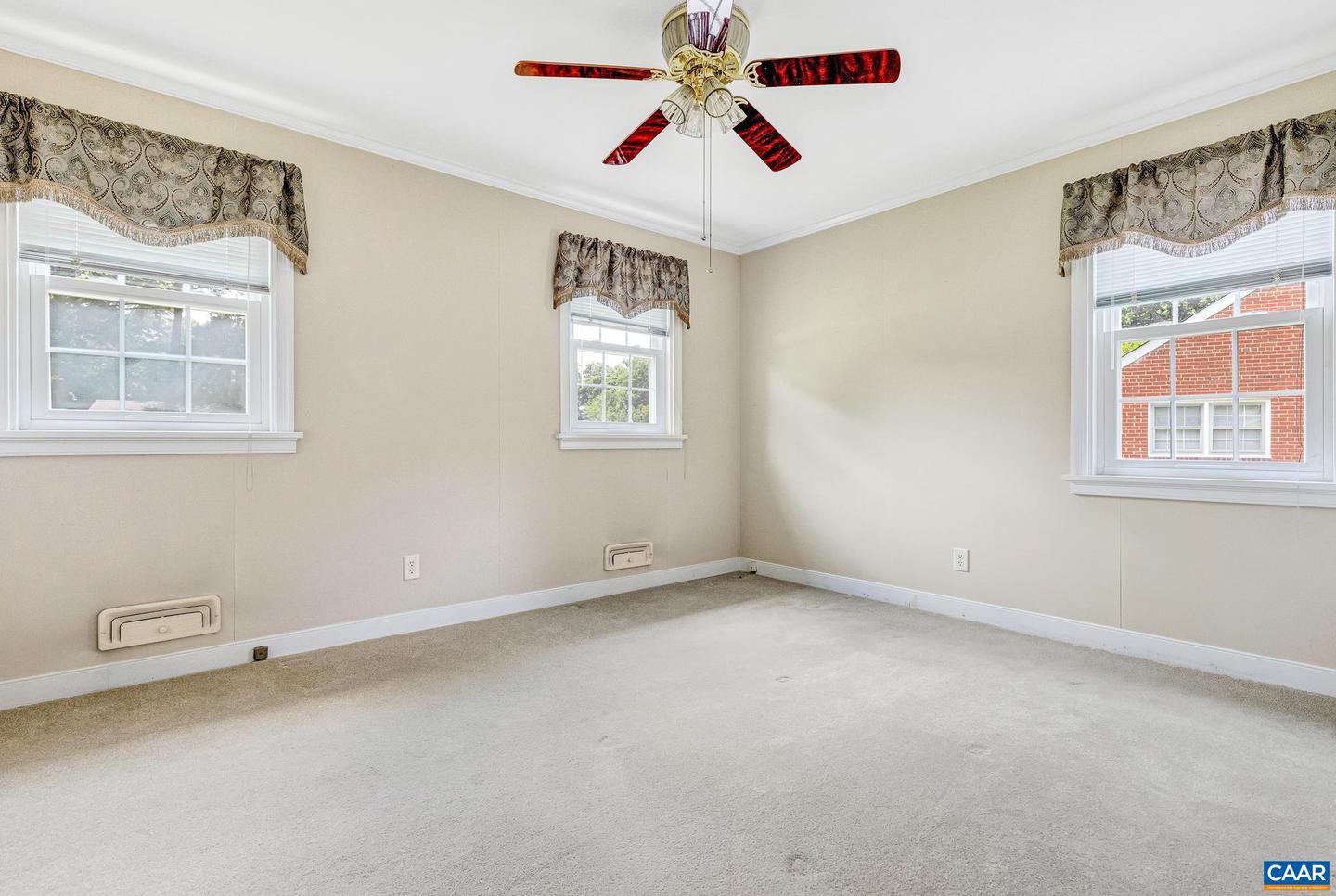8728 HOLLY HILL RD, HENRICO, Virginia 23229, 3 Bedrooms Bedrooms, ,1 BathroomBathrooms,Residential,For sale,8728 HOLLY HILL RD,667344 MLS # 667344