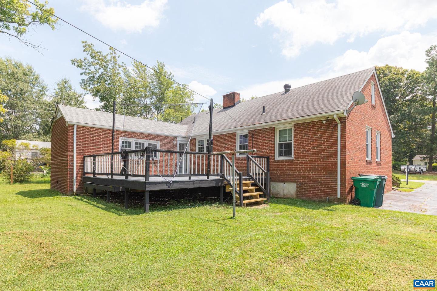 8728 HOLLY HILL RD, HENRICO, Virginia 23229, 3 Bedrooms Bedrooms, ,1 BathroomBathrooms,Residential,For sale,8728 HOLLY HILL RD,667344 MLS # 667344