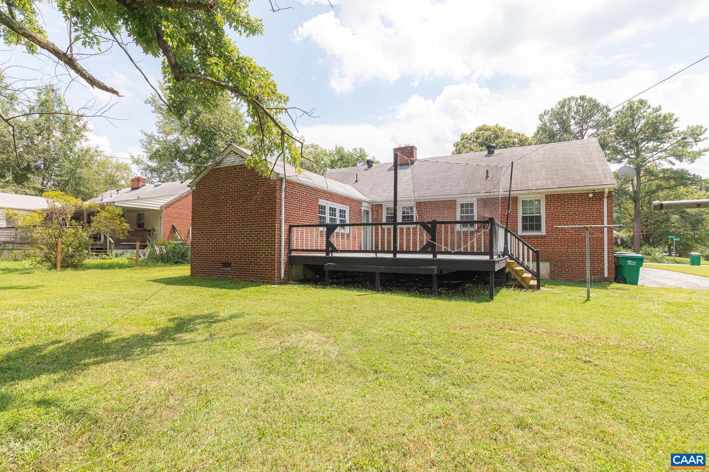 8728 HOLLY HILL RD, HENRICO, Virginia 23229, 3 Bedrooms Bedrooms, ,1 BathroomBathrooms,Residential,For sale,8728 HOLLY HILL RD,667344 MLS # 667344