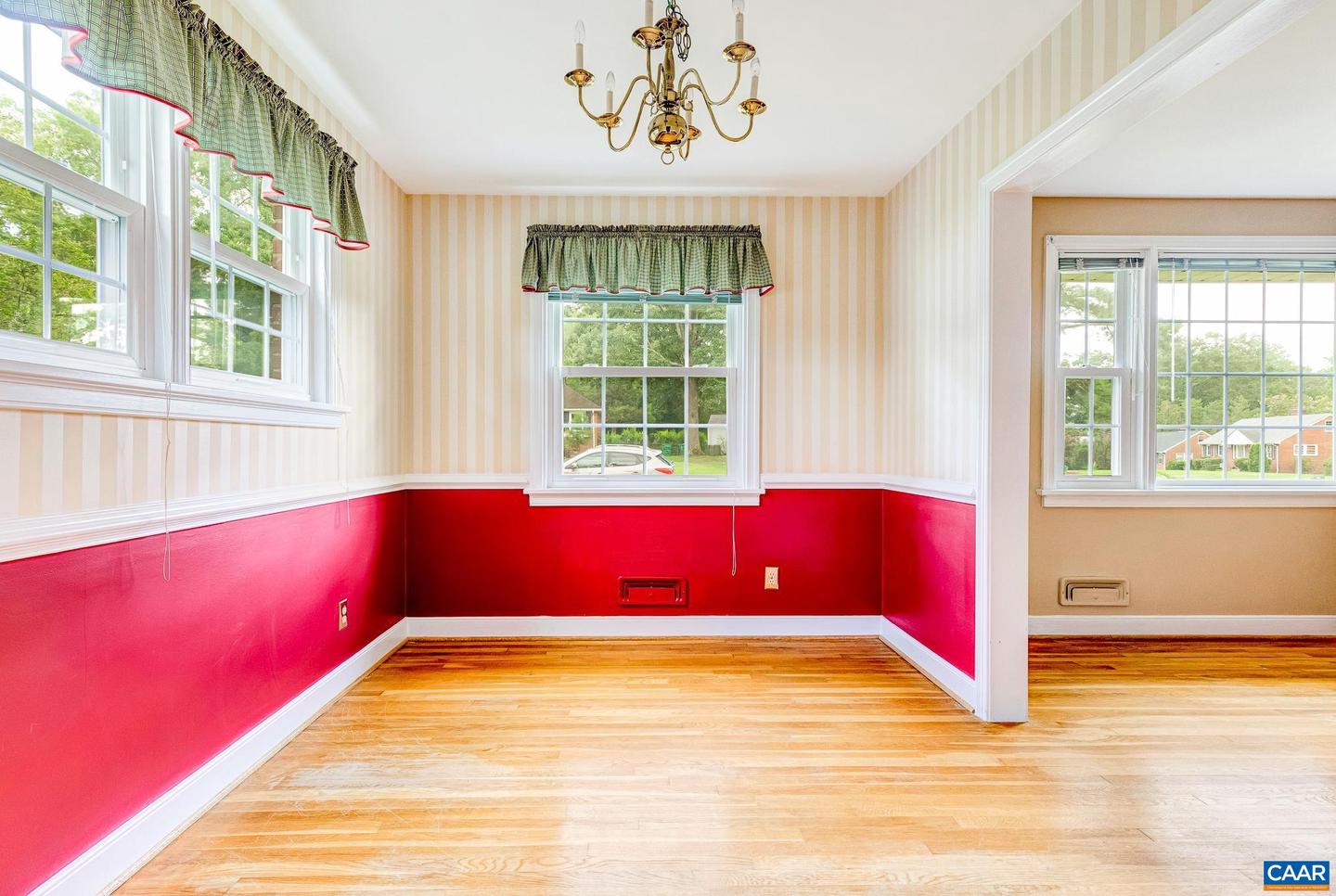 8728 HOLLY HILL RD, HENRICO, Virginia 23229, 3 Bedrooms Bedrooms, ,1 BathroomBathrooms,Residential,For sale,8728 HOLLY HILL RD,667344 MLS # 667344