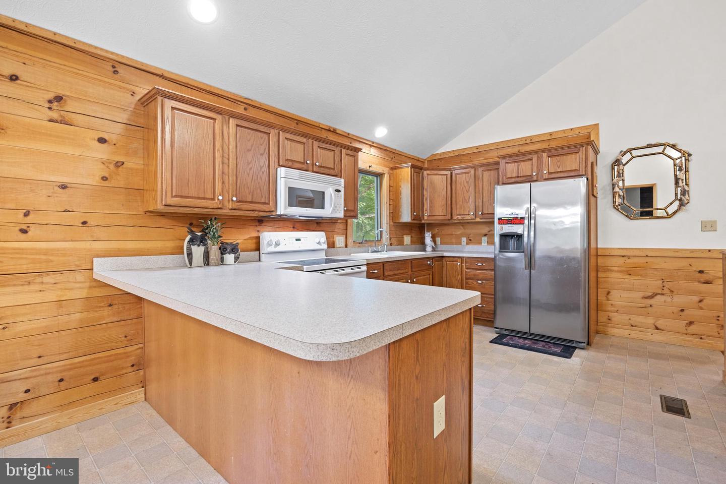 354 MULBERRY LN, MOUNT JACKSON, Virginia 22842, 4 Bedrooms Bedrooms, ,2 BathroomsBathrooms,Residential,For sale,354 MULBERRY LN,VASH2012142 MLS # VASH2012142