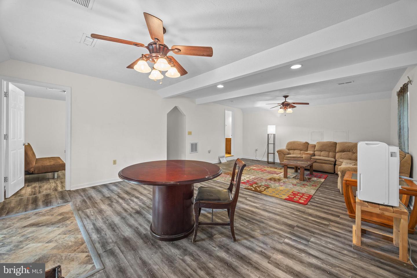 354 MULBERRY LN, MOUNT JACKSON, Virginia 22842, 4 Bedrooms Bedrooms, ,2 BathroomsBathrooms,Residential,For sale,354 MULBERRY LN,VASH2012142 MLS # VASH2012142