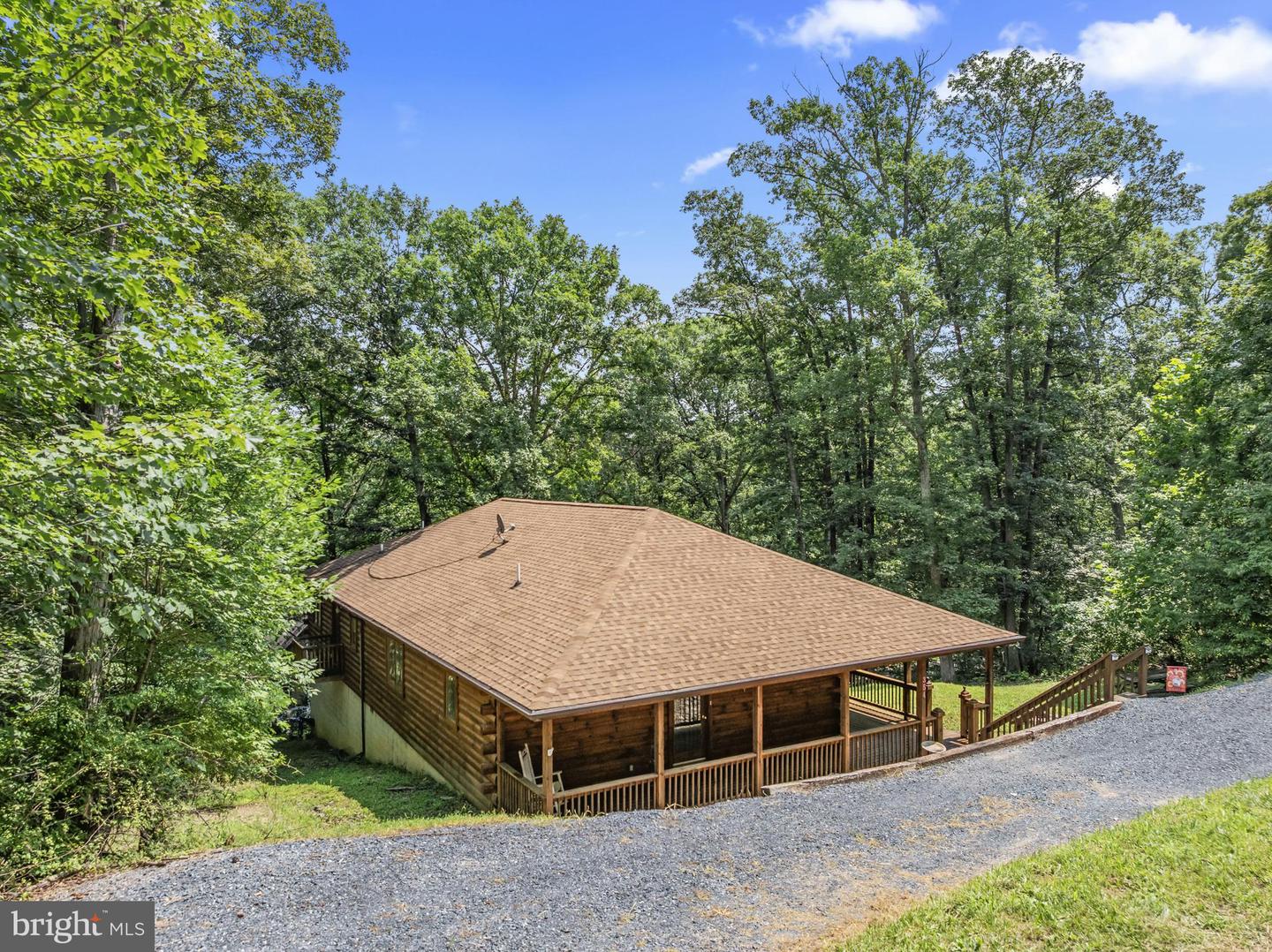 354 MULBERRY LN, MOUNT JACKSON, Virginia 22842, 4 Bedrooms Bedrooms, ,2 BathroomsBathrooms,Residential,For sale,354 MULBERRY LN,VASH2012142 MLS # VASH2012142