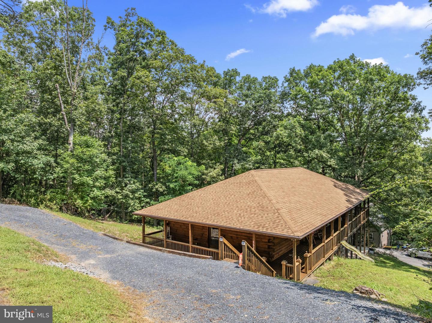 354 MULBERRY LN, MOUNT JACKSON, Virginia 22842, 4 Bedrooms Bedrooms, ,2 BathroomsBathrooms,Residential,For sale,354 MULBERRY LN,VASH2012142 MLS # VASH2012142