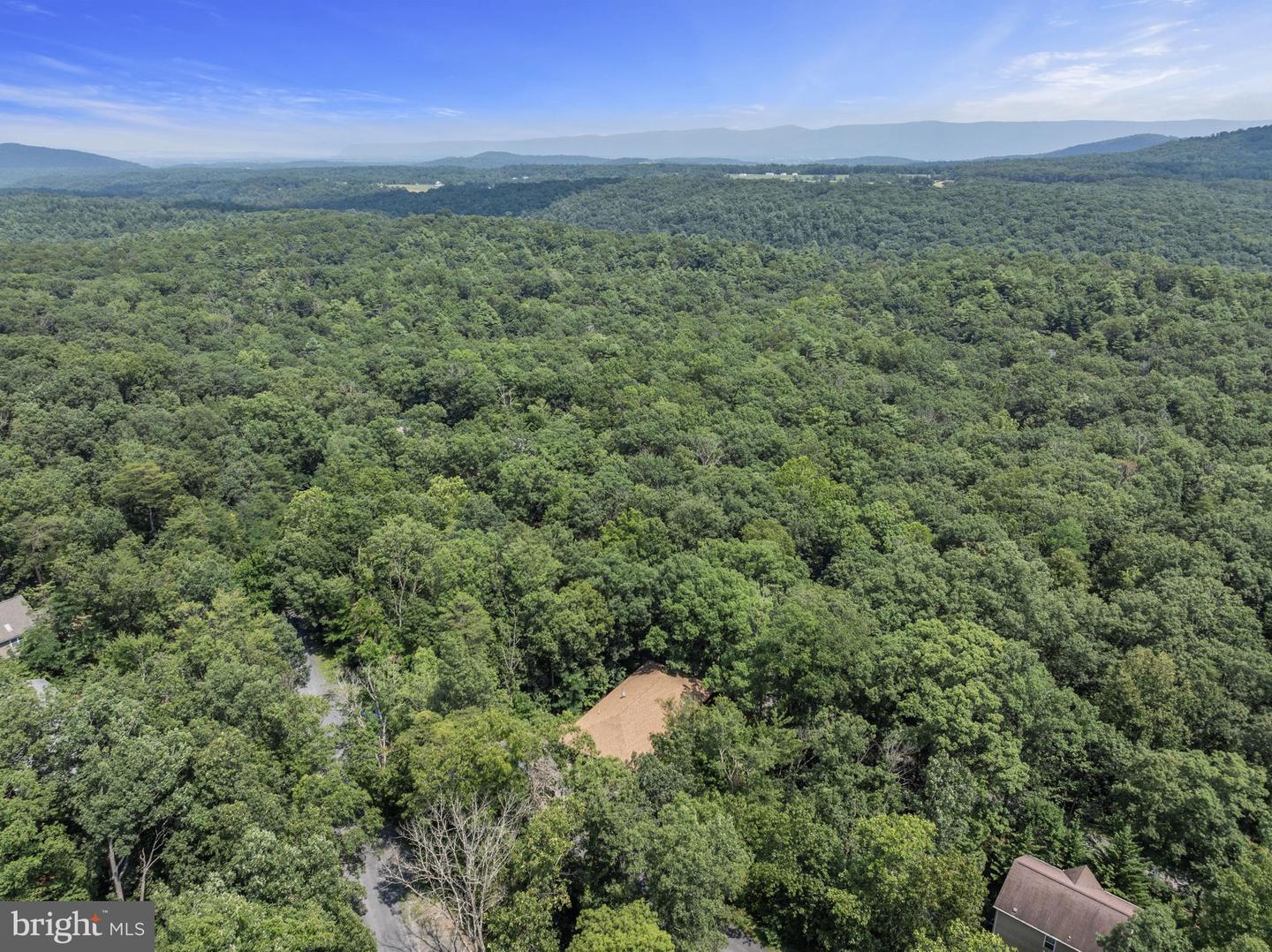 354 MULBERRY LN, MOUNT JACKSON, Virginia 22842, 4 Bedrooms Bedrooms, ,2 BathroomsBathrooms,Residential,For sale,354 MULBERRY LN,VASH2012142 MLS # VASH2012142
