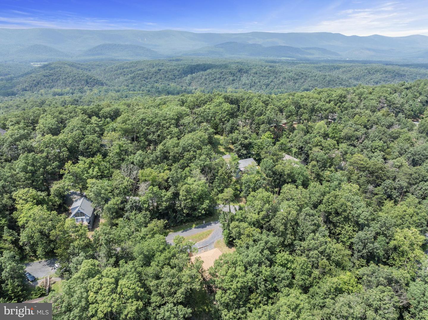 354 MULBERRY LN, MOUNT JACKSON, Virginia 22842, 4 Bedrooms Bedrooms, ,2 BathroomsBathrooms,Residential,For sale,354 MULBERRY LN,VASH2012142 MLS # VASH2012142