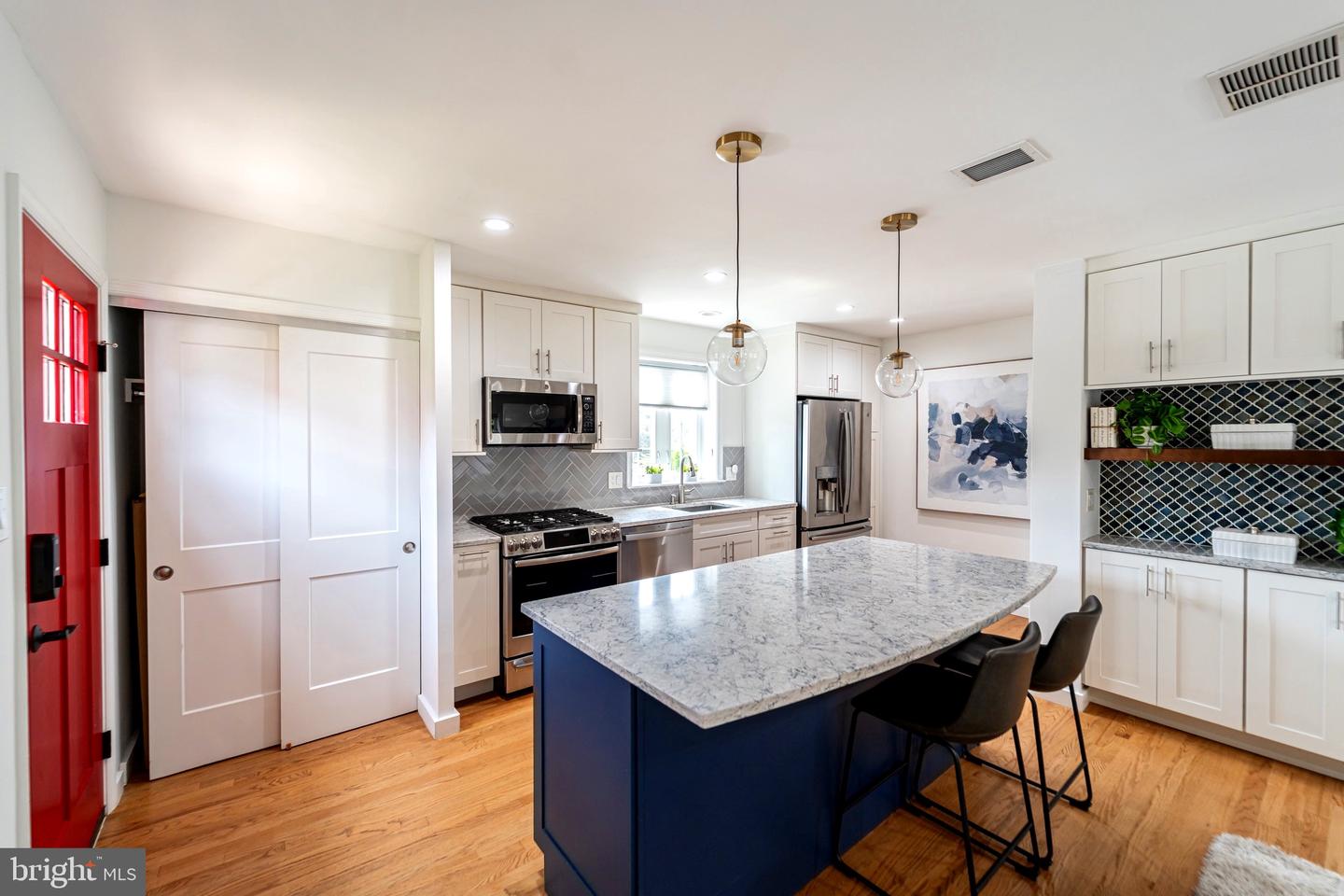 48 ANCELL ST, ALEXANDRIA, Virginia 22305, 3 Bedrooms Bedrooms, ,2 BathroomsBathrooms,Residential,For sale,48 ANCELL ST,VAAX2048132 MLS # VAAX2048132