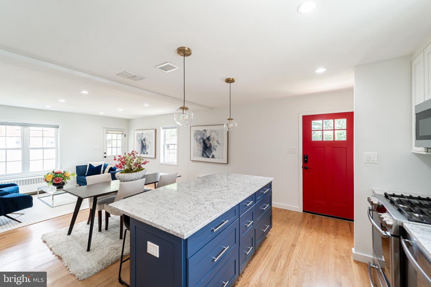 48 ANCELL ST, ALEXANDRIA, Virginia 22305, 3 Bedrooms Bedrooms, ,2 BathroomsBathrooms,Residential,For sale,48 ANCELL ST,VAAX2048132 MLS # VAAX2048132