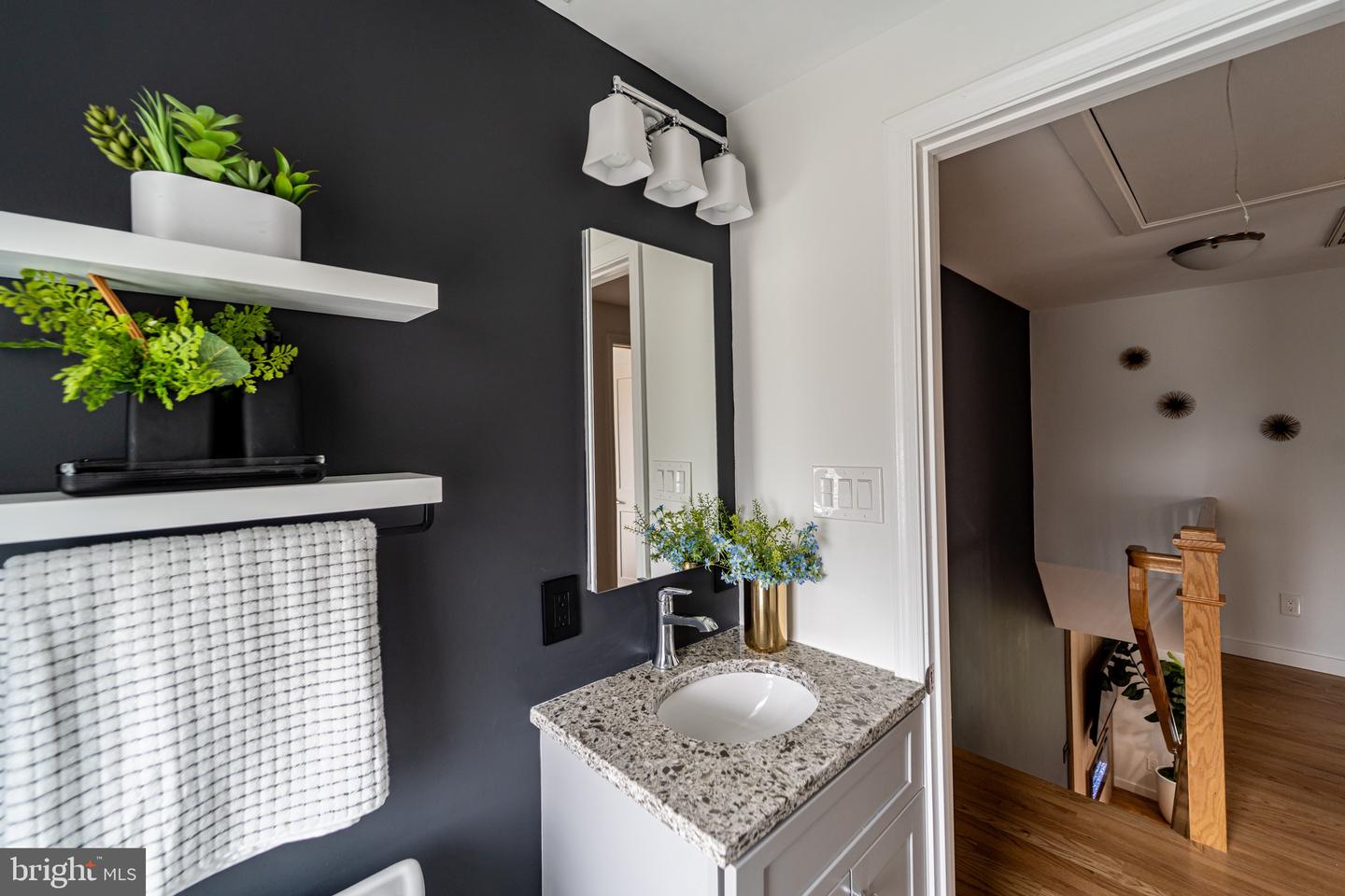 48 ANCELL ST, ALEXANDRIA, Virginia 22305, 3 Bedrooms Bedrooms, ,2 BathroomsBathrooms,Residential,For sale,48 ANCELL ST,VAAX2048132 MLS # VAAX2048132