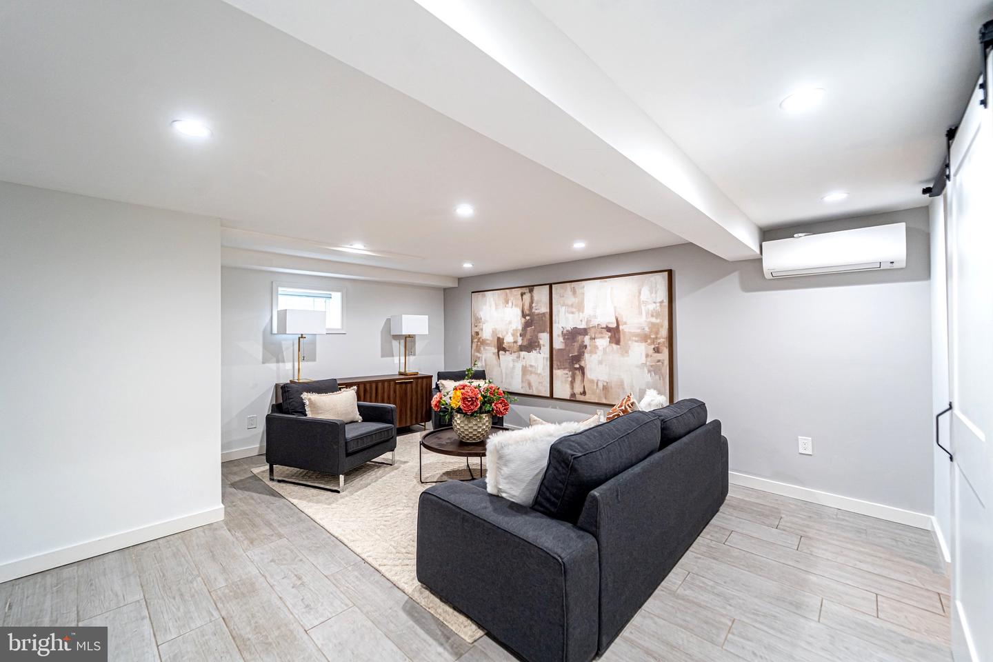 48 ANCELL ST, ALEXANDRIA, Virginia 22305, 3 Bedrooms Bedrooms, ,2 BathroomsBathrooms,Residential,For sale,48 ANCELL ST,VAAX2048132 MLS # VAAX2048132