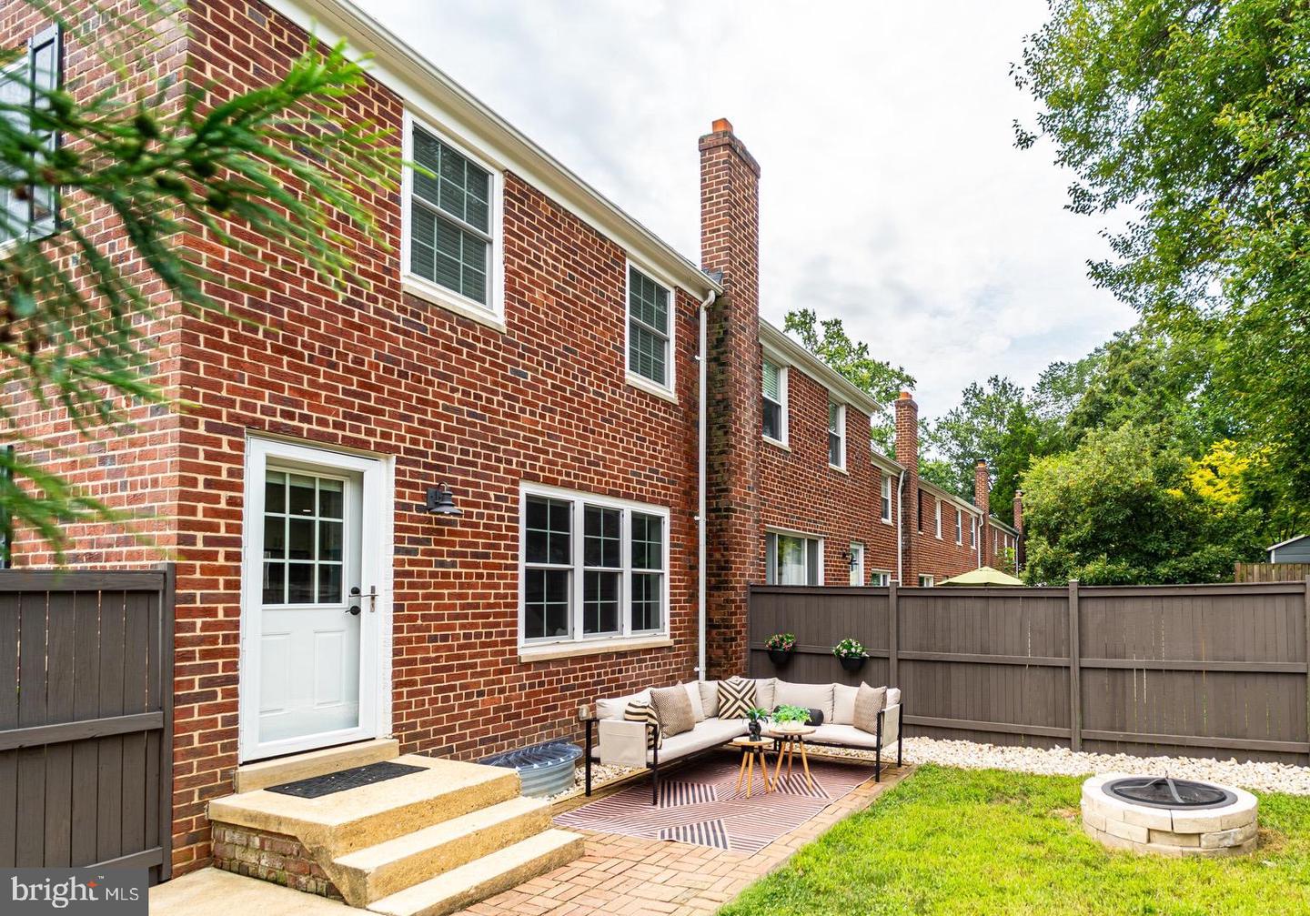 48 ANCELL ST, ALEXANDRIA, Virginia 22305, 3 Bedrooms Bedrooms, ,2 BathroomsBathrooms,Residential,For sale,48 ANCELL ST,VAAX2048132 MLS # VAAX2048132