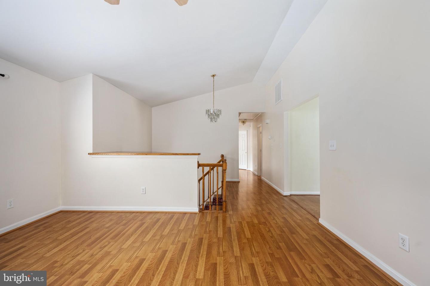 112 SPRINGWOOD DR, FREDERICKSBURG, Virginia 22401, 3 Bedrooms Bedrooms, 7 Rooms Rooms,2 BathroomsBathrooms,Residential,For sale,112 SPRINGWOOD DR,VAFB2008712 MLS # VAFB2008712