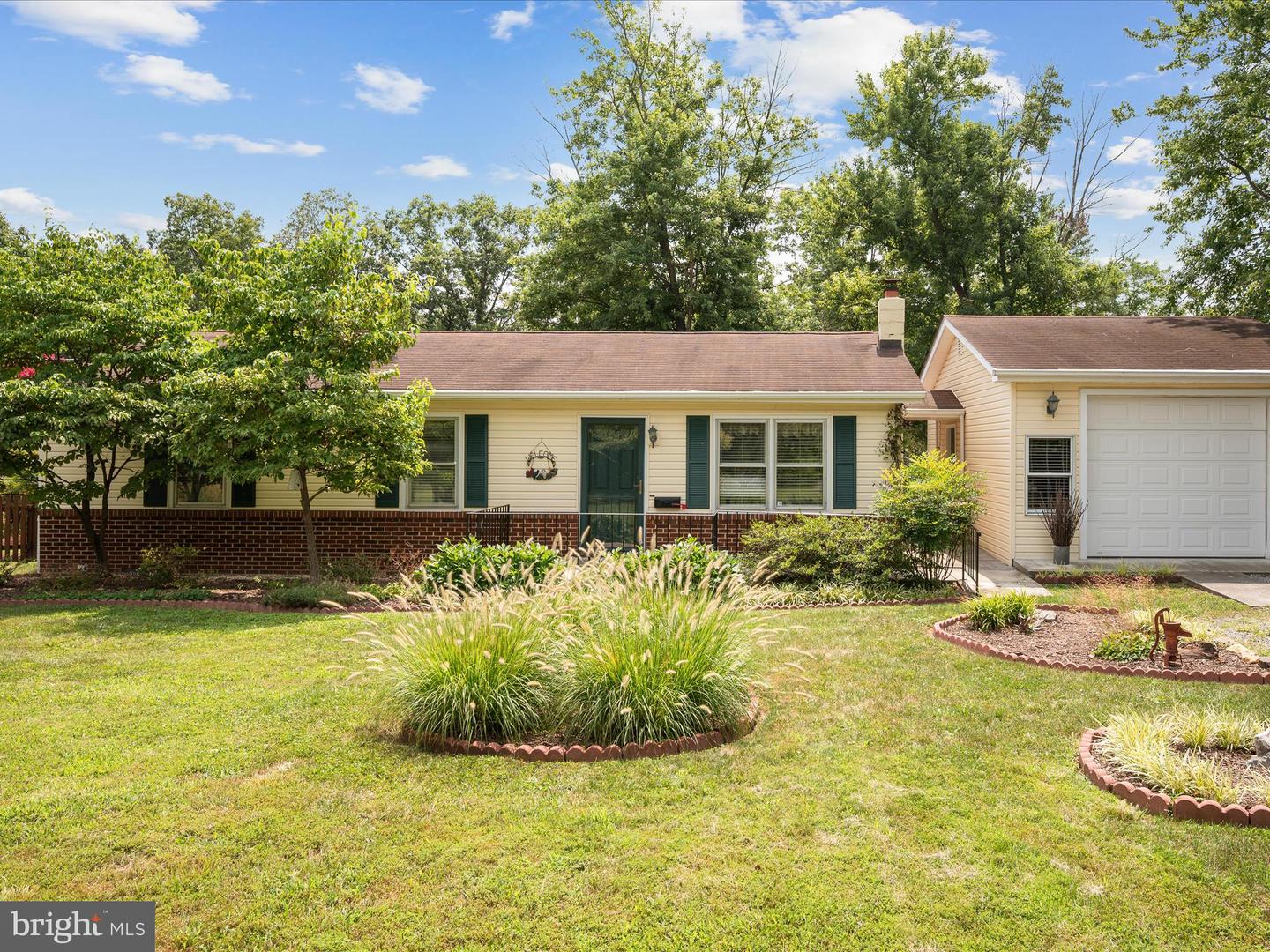 102 MALOY DR, WINCHESTER, Virginia 22602, 2 Bedrooms Bedrooms, ,2 BathroomsBathrooms,Residential,For sale,102 MALOY DR,VAFV2035842 MLS # VAFV2035842