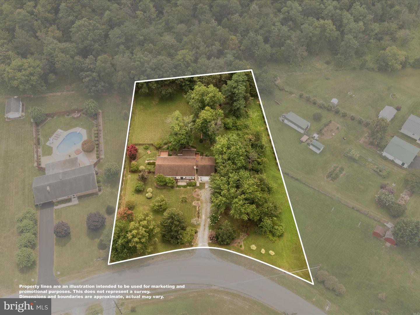 102 MALOY DR, WINCHESTER, Virginia 22602, 2 Bedrooms Bedrooms, ,2 BathroomsBathrooms,Residential,For sale,102 MALOY DR,VAFV2035842 MLS # VAFV2035842