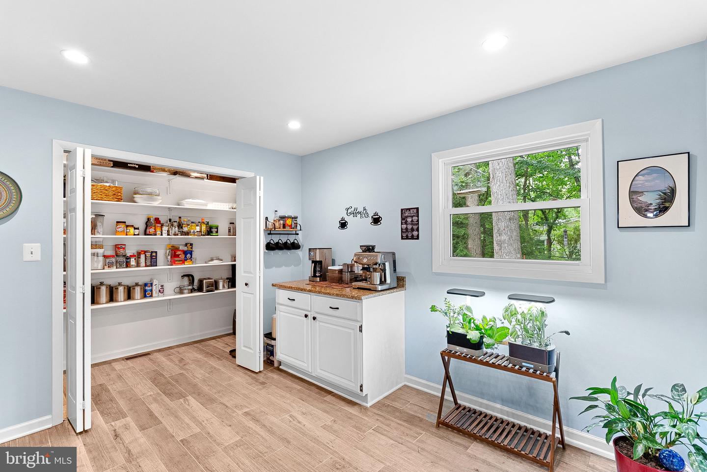 9305 ASHMEADE DR, FAIRFAX, Virginia 22032, 4 Bedrooms Bedrooms, ,2 BathroomsBathrooms,Residential,For sale,9305 ASHMEADE DR,VAFX2259018 MLS # VAFX2259018