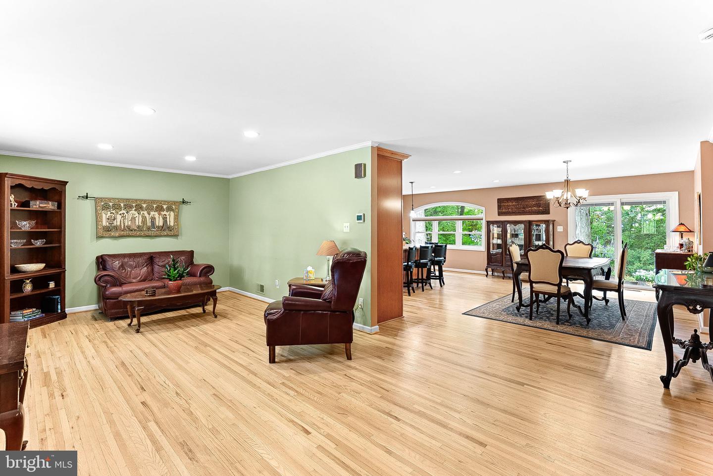 9305 ASHMEADE DR, FAIRFAX, Virginia 22032, 4 Bedrooms Bedrooms, ,2 BathroomsBathrooms,Residential,For sale,9305 ASHMEADE DR,VAFX2259018 MLS # VAFX2259018