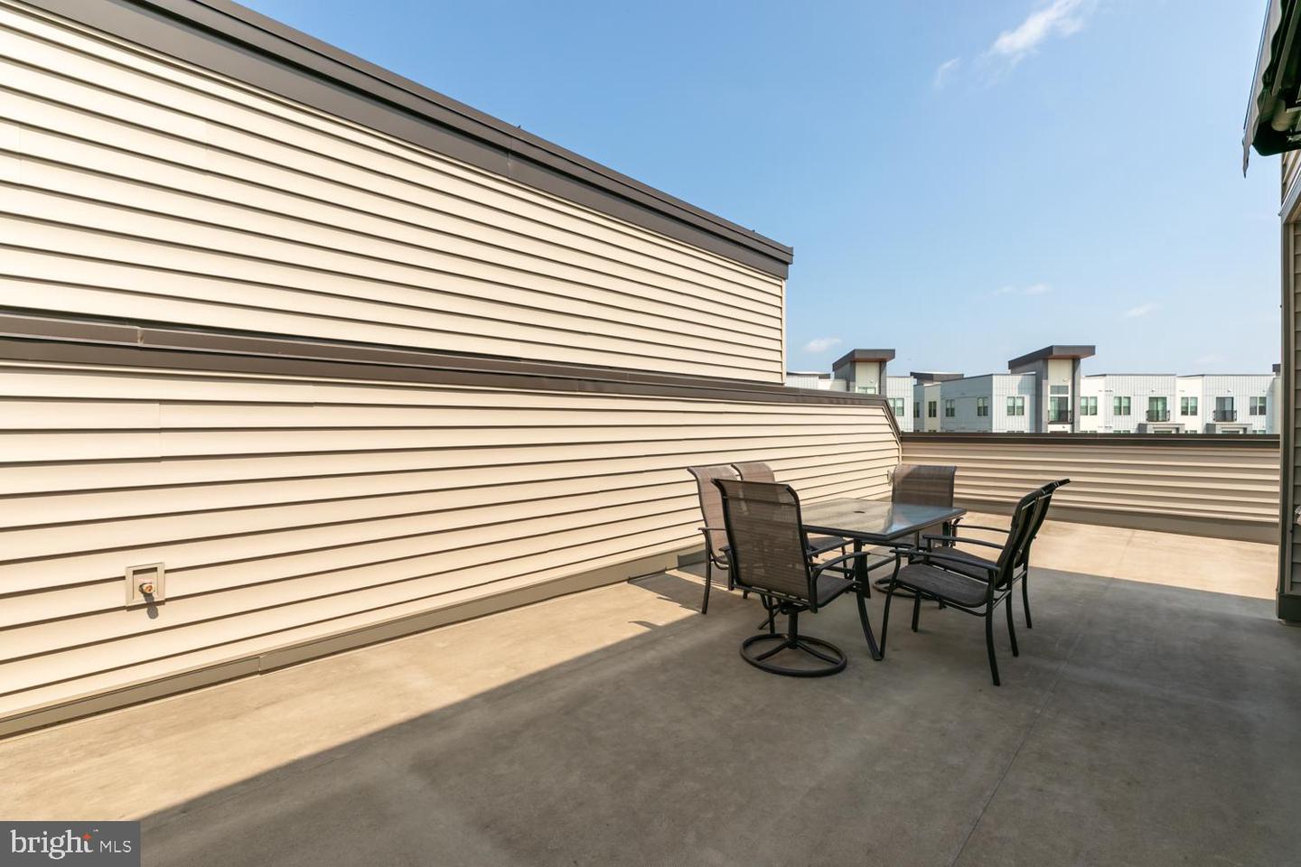43928 NORMAN NEWS TER, ASHBURN, Virginia 20147, 4 Bedrooms Bedrooms, ,3 BathroomsBathrooms,Residential,For sale,43928 NORMAN NEWS TER,VALO2103738 MLS # VALO2103738