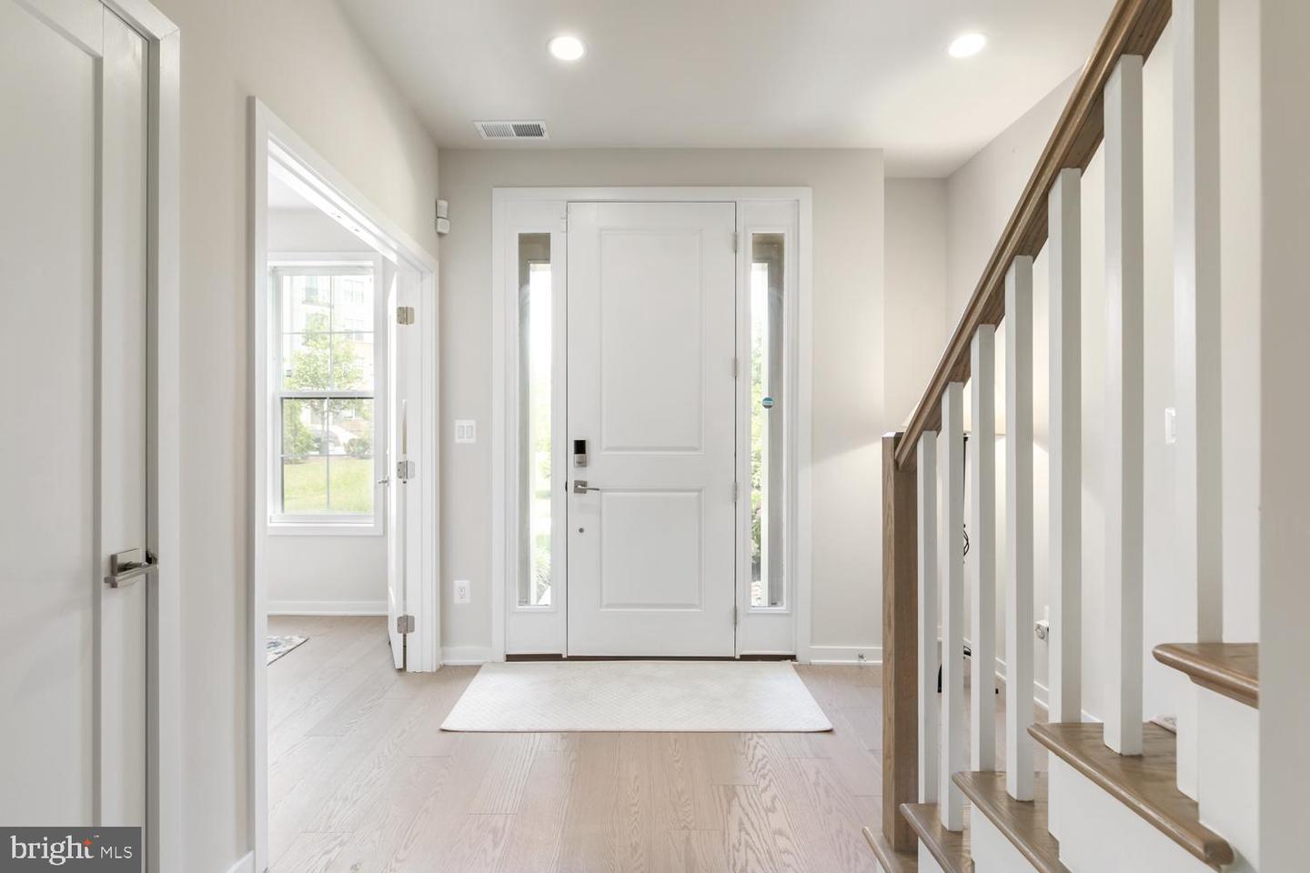 43928 NORMAN NEWS TER, ASHBURN, Virginia 20147, 4 Bedrooms Bedrooms, ,3 BathroomsBathrooms,Residential,For sale,43928 NORMAN NEWS TER,VALO2103738 MLS # VALO2103738