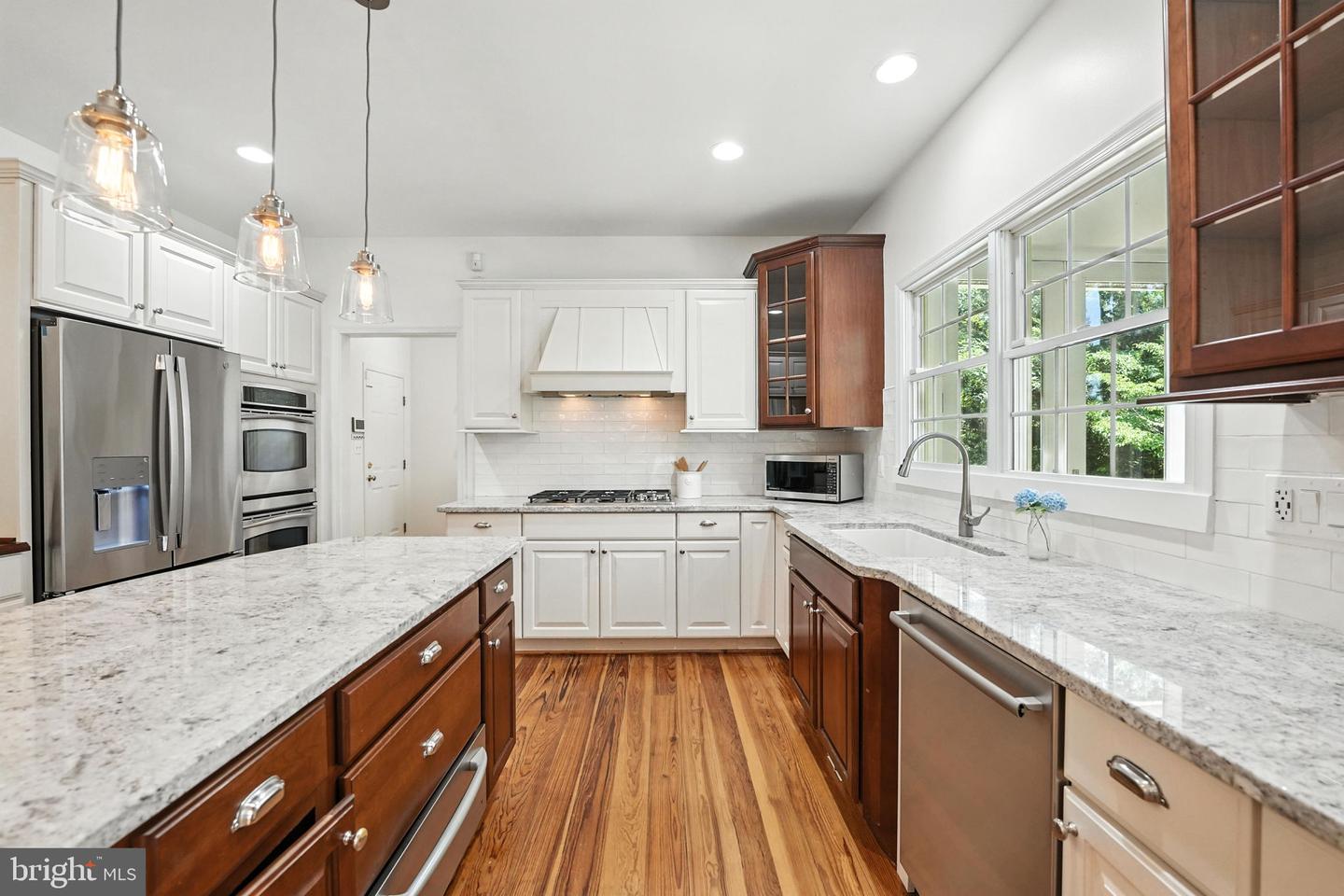 11505 VALOR BRIDGE CT, SPOTSYLVANIA, Virginia 22551, 5 Bedrooms Bedrooms, ,4 BathroomsBathrooms,Residential,For sale,11505 VALOR BRIDGE CT,VASP2035172 MLS # VASP2035172