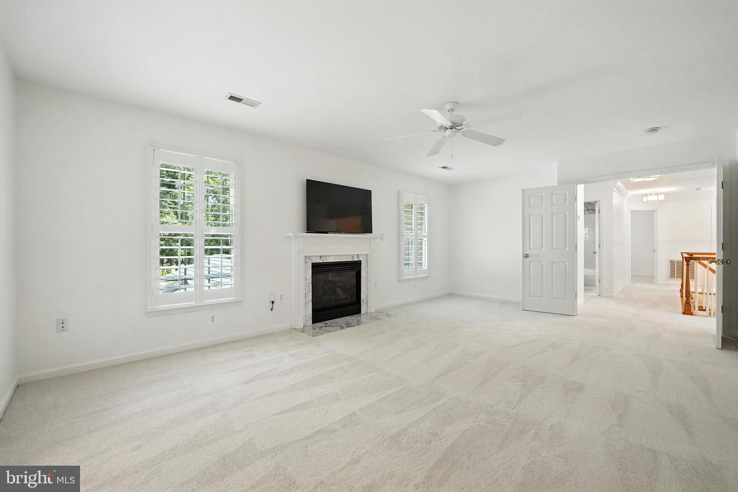 11505 VALOR BRIDGE CT, SPOTSYLVANIA, Virginia 22551, 5 Bedrooms Bedrooms, ,4 BathroomsBathrooms,Residential,For sale,11505 VALOR BRIDGE CT,VASP2035172 MLS # VASP2035172