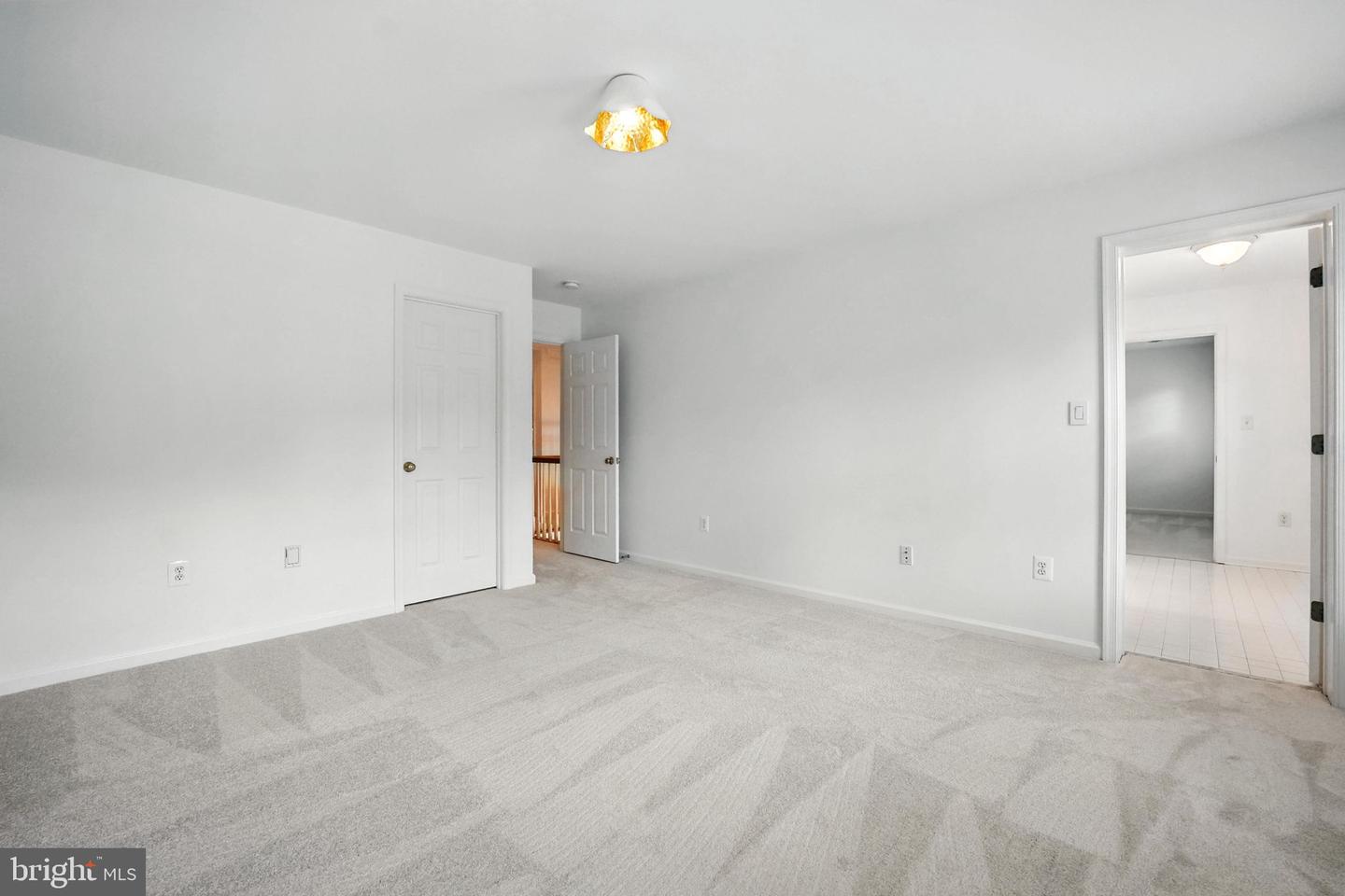 11505 VALOR BRIDGE CT, SPOTSYLVANIA, Virginia 22551, 5 Bedrooms Bedrooms, ,4 BathroomsBathrooms,Residential,For sale,11505 VALOR BRIDGE CT,VASP2035172 MLS # VASP2035172