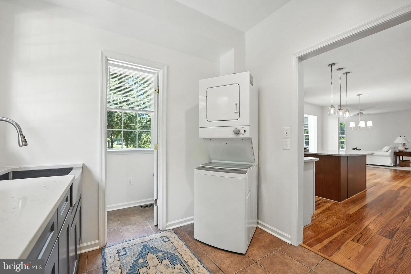 11505 VALOR BRIDGE CT, SPOTSYLVANIA, Virginia 22551, 5 Bedrooms Bedrooms, ,4 BathroomsBathrooms,Residential,For sale,11505 VALOR BRIDGE CT,VASP2035172 MLS # VASP2035172