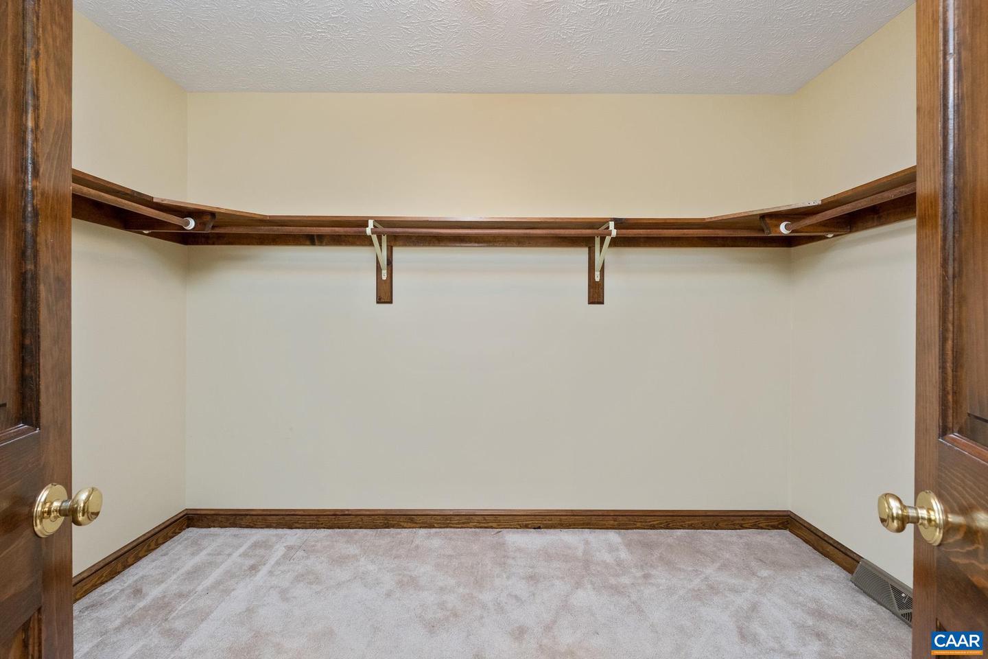 82 BRIAR PATCH LN, STANARDSVILLE, Virginia 22973, 4 Bedrooms Bedrooms, ,4 BathroomsBathrooms,Residential,For sale,82 BRIAR PATCH LN,667345 MLS # 667345