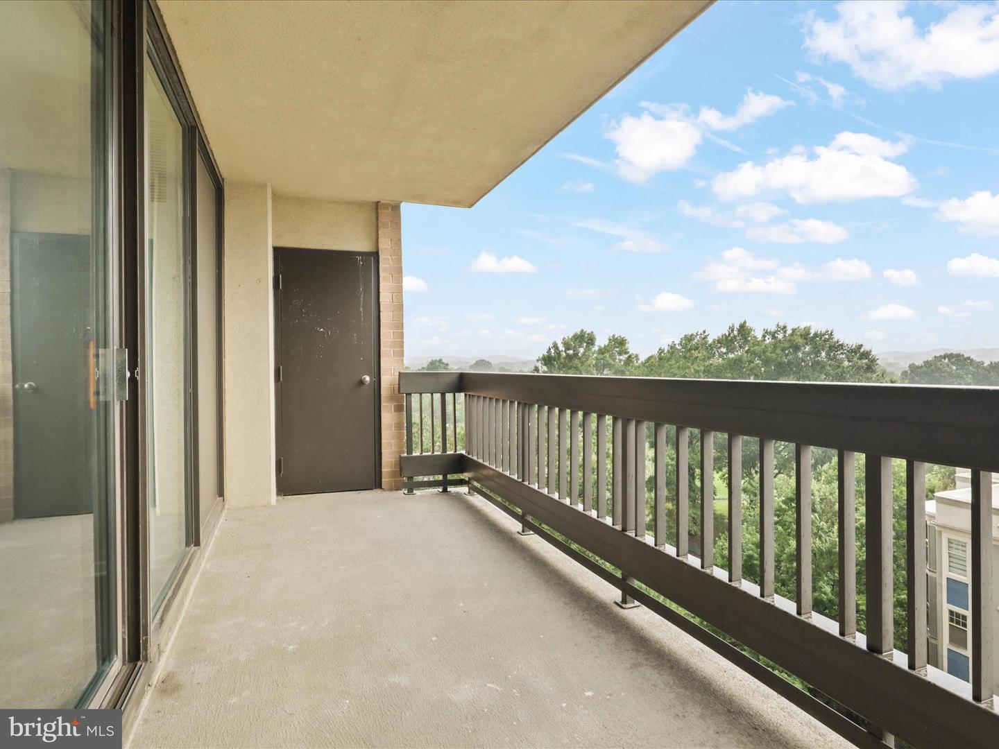 5505 SEMINARY RD #709N, FALLS CHURCH, Virginia 22041, 1 Bedroom Bedrooms, ,1 BathroomBathrooms,Residential,For sale,5505 SEMINARY RD #709N,VAFX2258874 MLS # VAFX2258874
