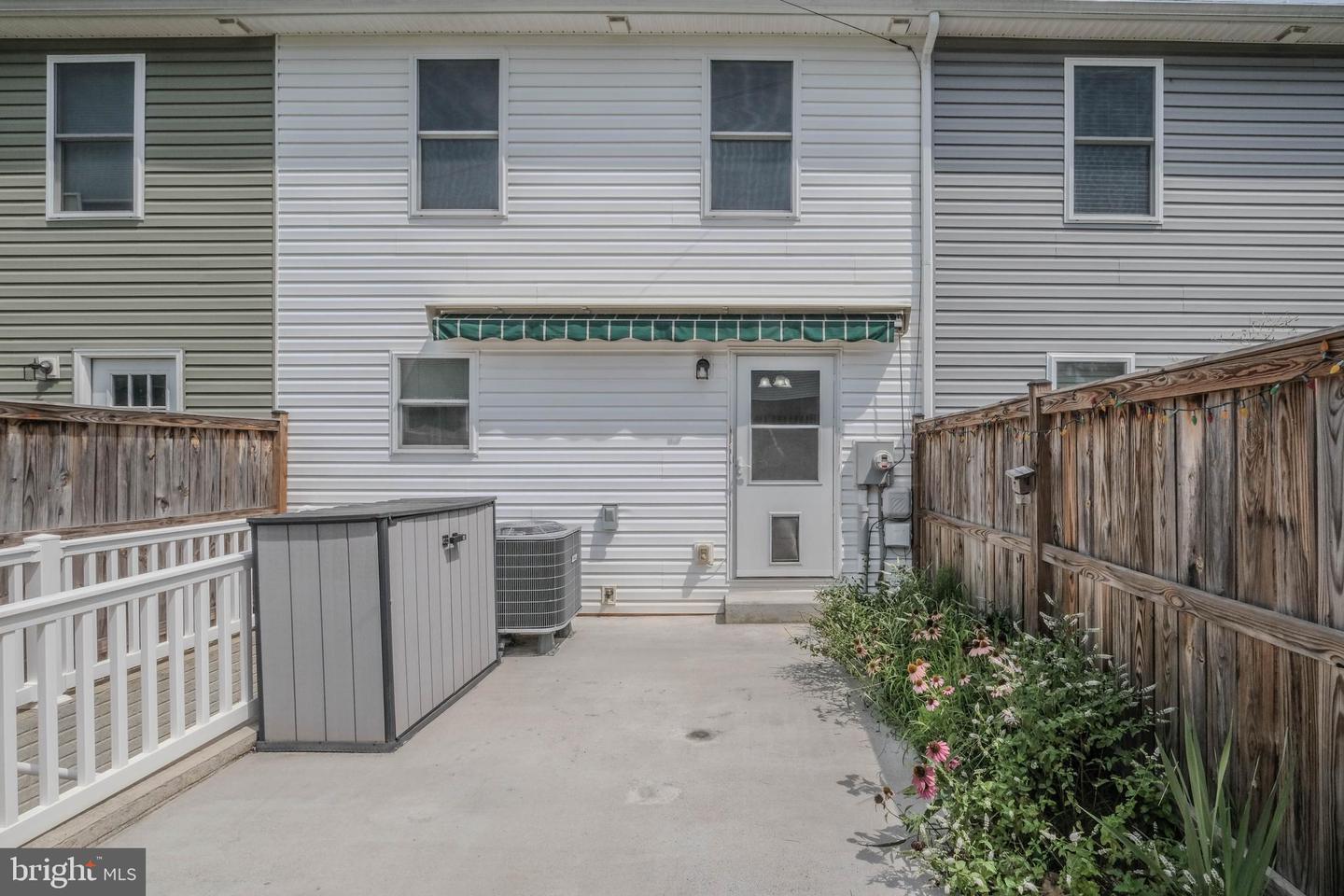 139 STEELE AVE, FRONT ROYAL, Virginia 22630, 3 Bedrooms Bedrooms, ,2 BathroomsBathrooms,Residential,For sale,139 STEELE AVE,VAWR2011868 MLS # VAWR2011868