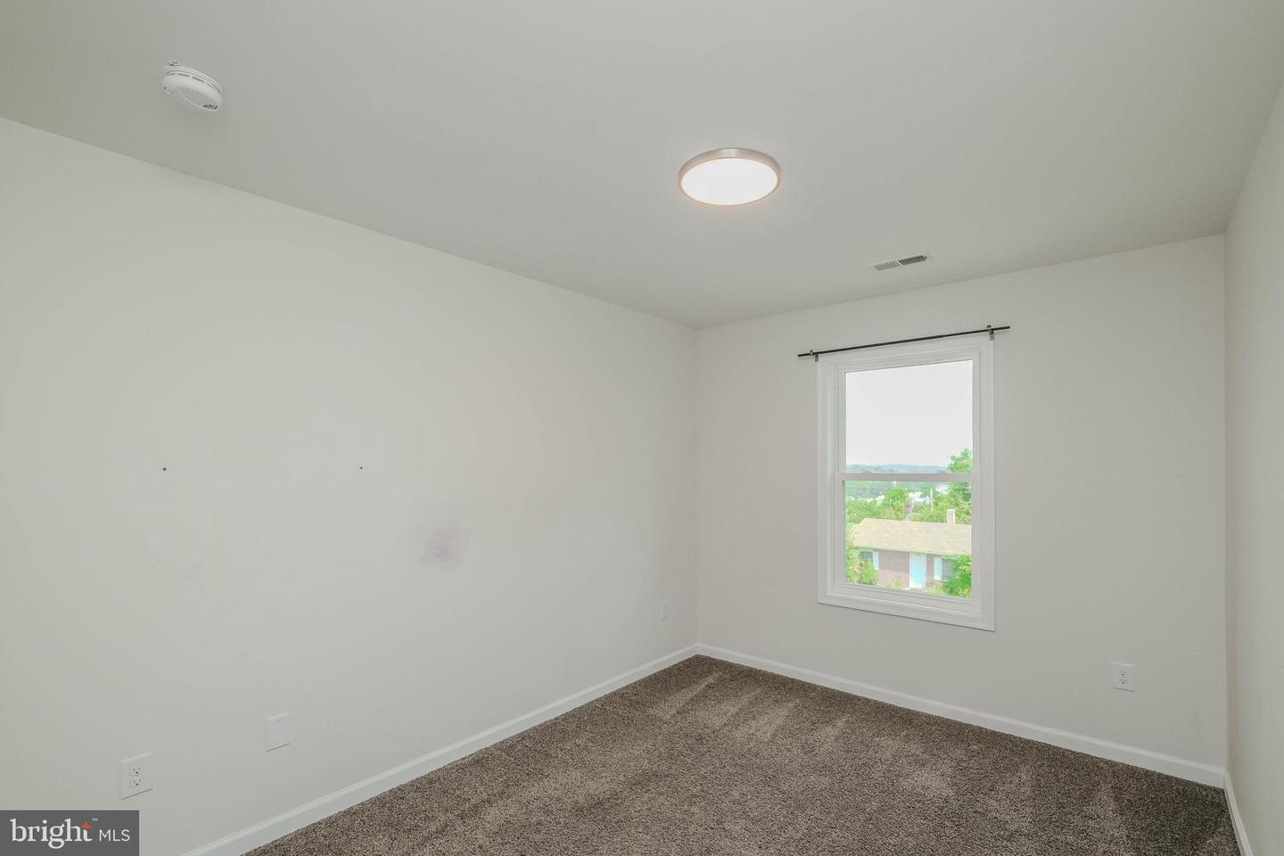 139 STEELE AVE, FRONT ROYAL, Virginia 22630, 3 Bedrooms Bedrooms, ,2 BathroomsBathrooms,Residential,For sale,139 STEELE AVE,VAWR2011868 MLS # VAWR2011868
