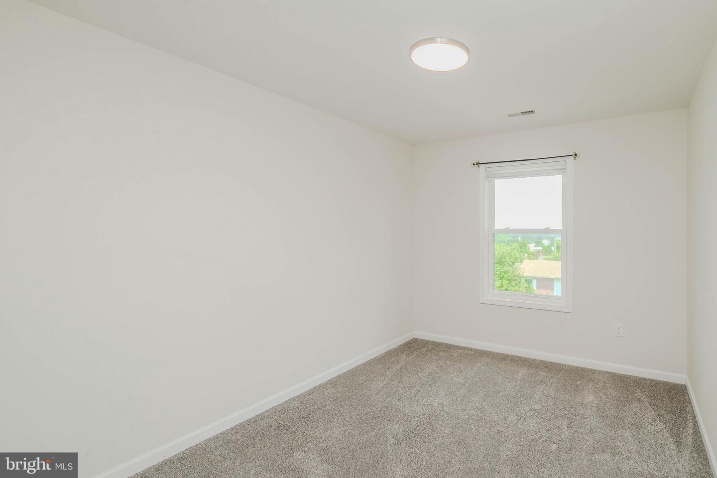 139 STEELE AVE, FRONT ROYAL, Virginia 22630, 3 Bedrooms Bedrooms, ,2 BathroomsBathrooms,Residential,For sale,139 STEELE AVE,VAWR2011868 MLS # VAWR2011868