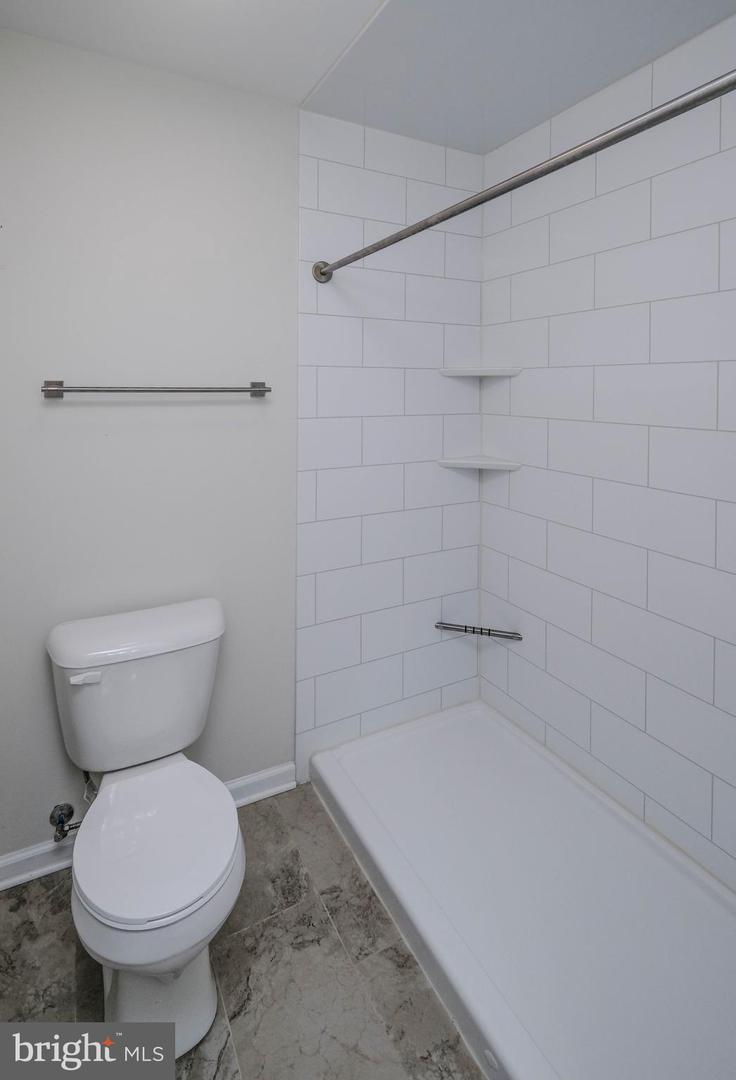 139 STEELE AVE, FRONT ROYAL, Virginia 22630, 3 Bedrooms Bedrooms, ,2 BathroomsBathrooms,Residential,For sale,139 STEELE AVE,VAWR2011868 MLS # VAWR2011868