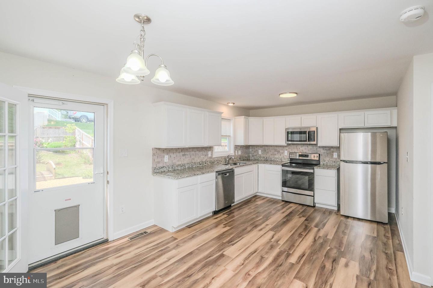 139 STEELE AVE, FRONT ROYAL, Virginia 22630, 3 Bedrooms Bedrooms, ,2 BathroomsBathrooms,Residential,For sale,139 STEELE AVE,VAWR2011868 MLS # VAWR2011868