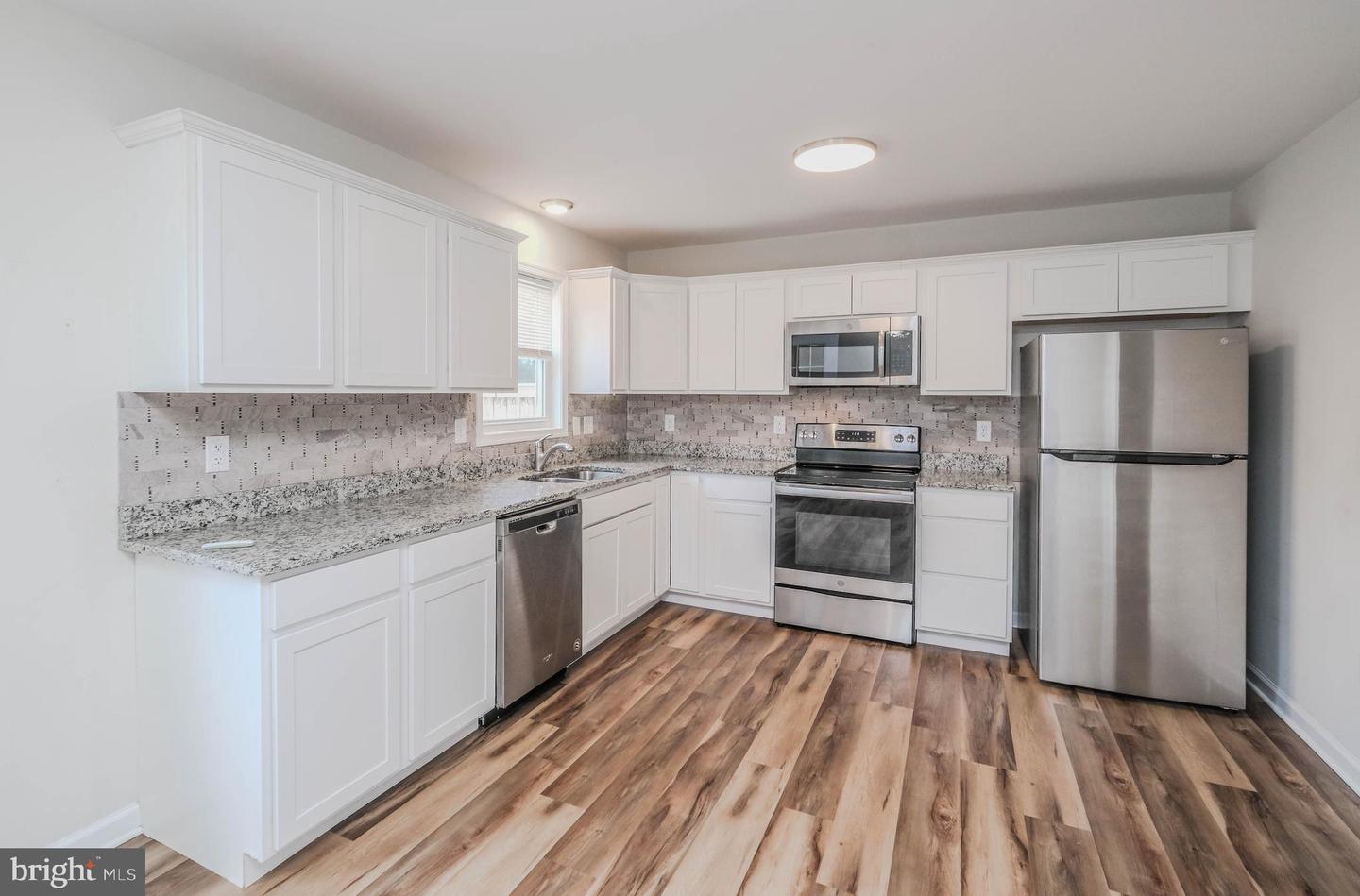 139 STEELE AVE, FRONT ROYAL, Virginia 22630, 3 Bedrooms Bedrooms, ,2 BathroomsBathrooms,Residential,For sale,139 STEELE AVE,VAWR2011868 MLS # VAWR2011868