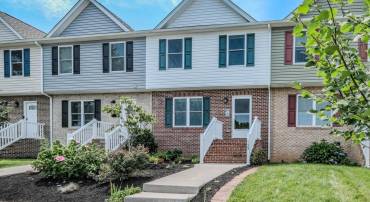 139 STEELE AVE, FRONT ROYAL, Virginia 22630, 3 Bedrooms Bedrooms, ,2 BathroomsBathrooms,Residential,For sale,139 STEELE AVE,VAWR2011868 MLS # VAWR2011868