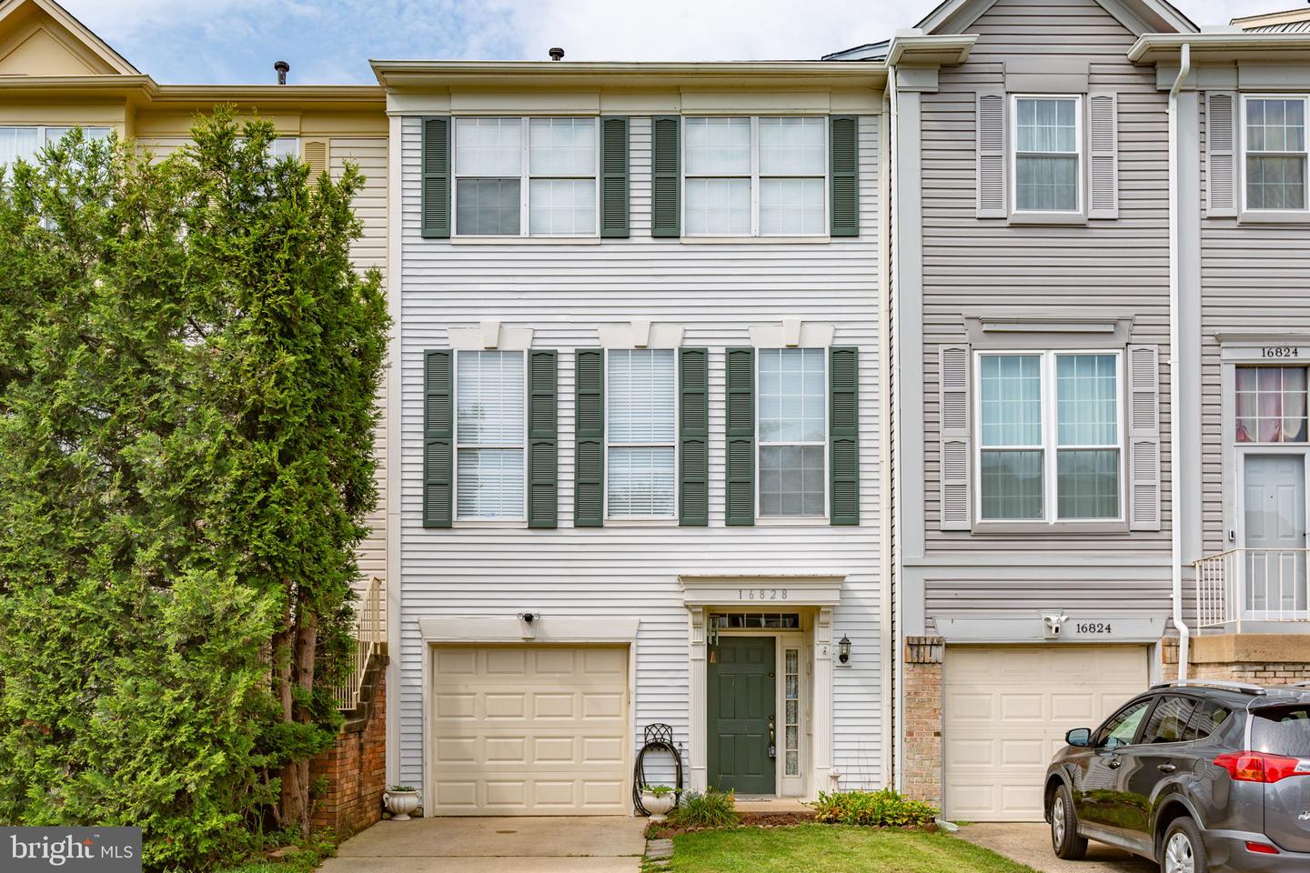 16828 MIRANDA LN, WOODBRIDGE, Virginia 22191, 3 Bedrooms Bedrooms, ,2 BathroomsBathrooms,Residential,For sale,16828 MIRANDA LN,VAPW2100560 MLS # VAPW2100560