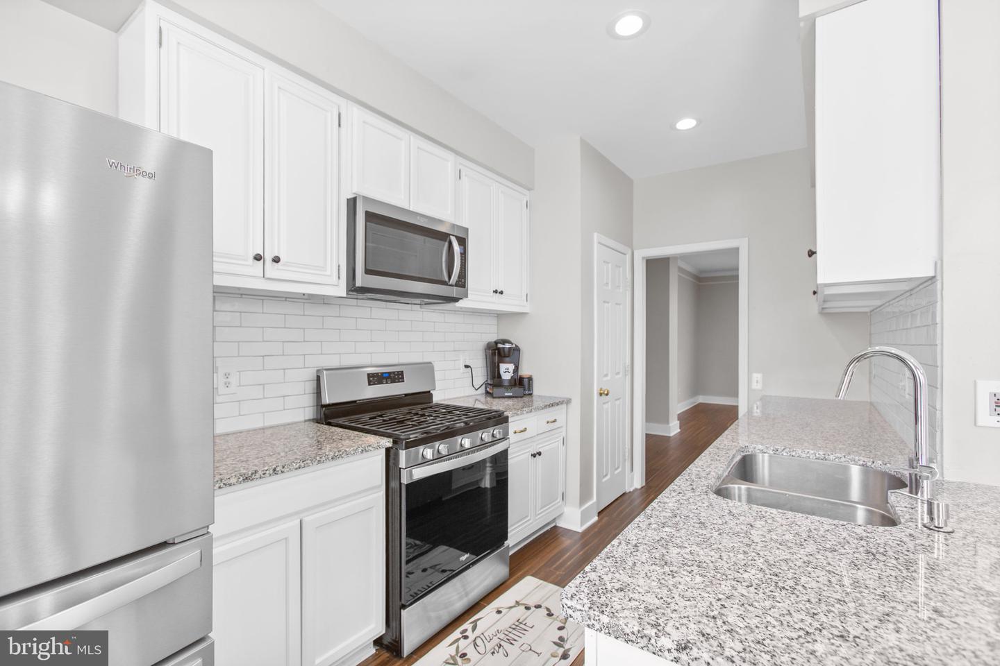 16828 MIRANDA LN, WOODBRIDGE, Virginia 22191, 3 Bedrooms Bedrooms, ,2 BathroomsBathrooms,Residential,For sale,16828 MIRANDA LN,VAPW2100560 MLS # VAPW2100560