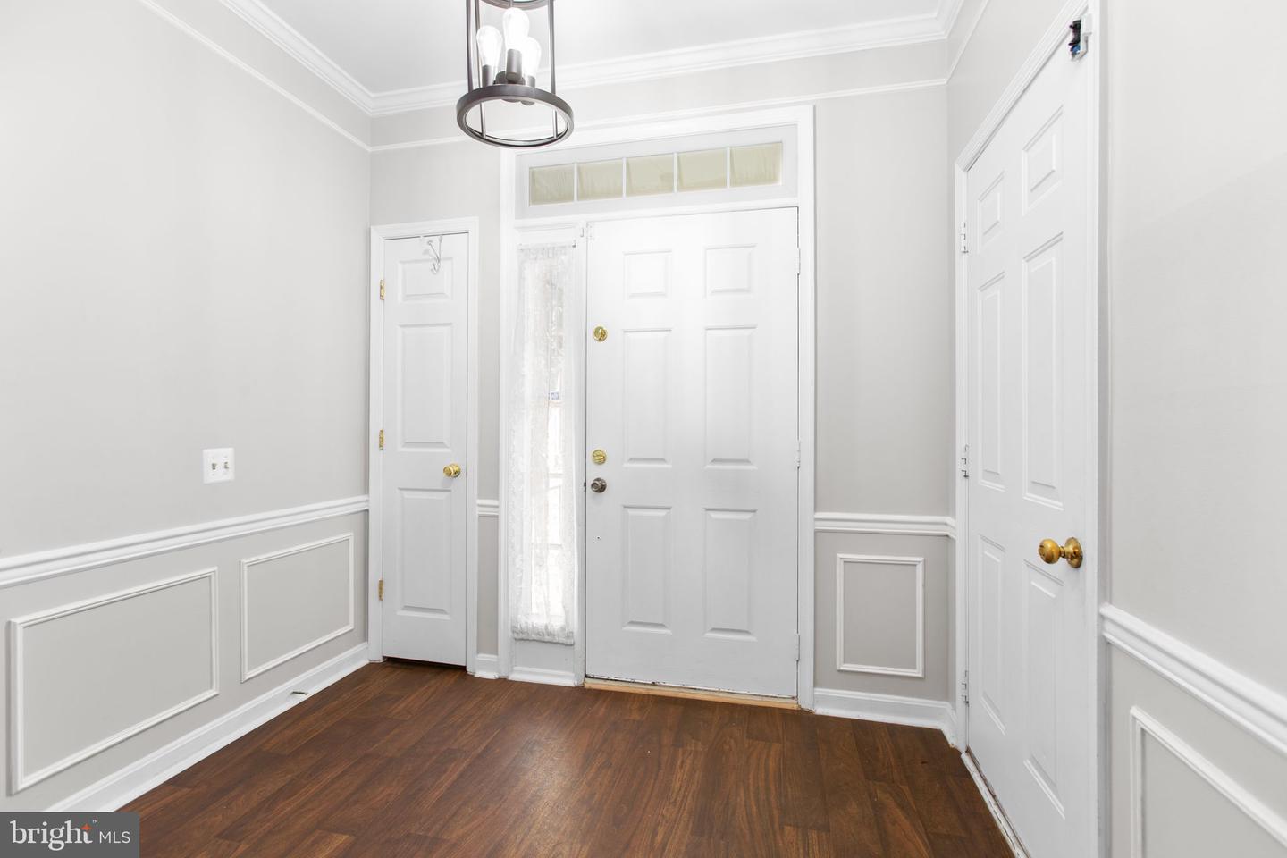 16828 MIRANDA LN, WOODBRIDGE, Virginia 22191, 3 Bedrooms Bedrooms, ,2 BathroomsBathrooms,Residential,For sale,16828 MIRANDA LN,VAPW2100560 MLS # VAPW2100560