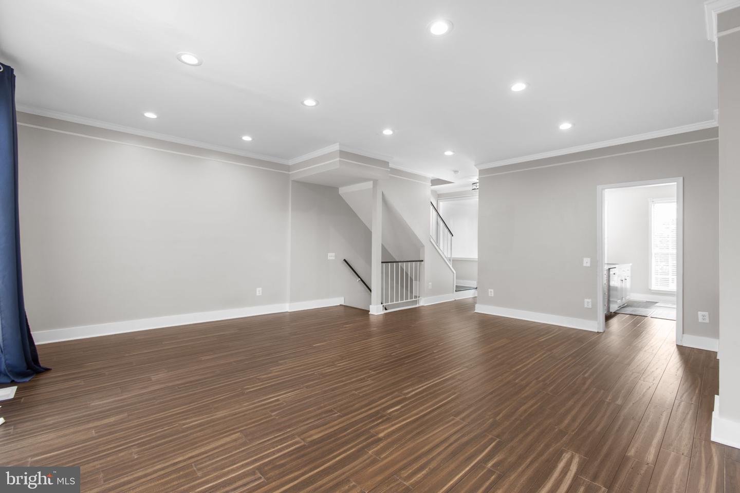 16828 MIRANDA LN, WOODBRIDGE, Virginia 22191, 3 Bedrooms Bedrooms, ,2 BathroomsBathrooms,Residential,For sale,16828 MIRANDA LN,VAPW2100560 MLS # VAPW2100560