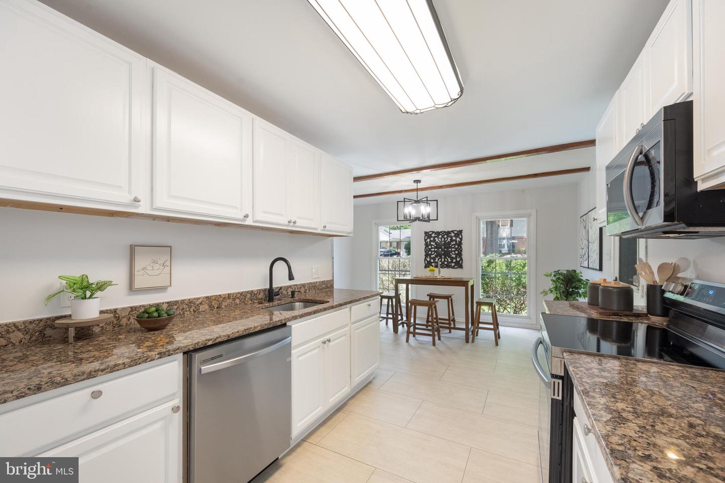 6410 WYNGATE DR, SPRINGFIELD, Virginia 22152, 6 Bedrooms Bedrooms, 15 Rooms Rooms,3 BathroomsBathrooms,Residential,For sale,6410 WYNGATE DR,VAFX2259122 MLS # VAFX2259122
