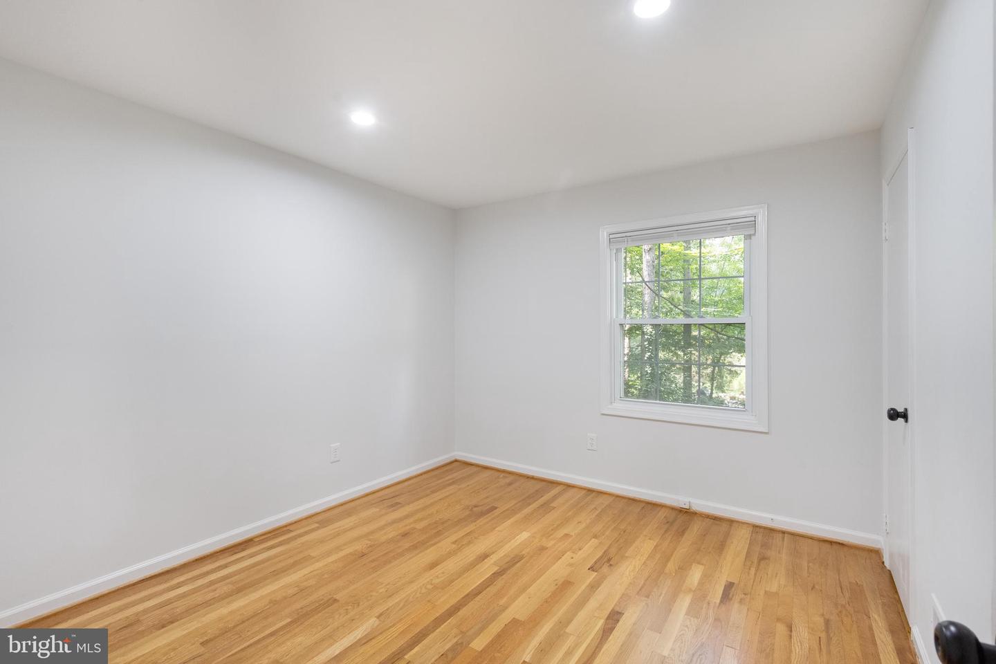 6410 WYNGATE DR, SPRINGFIELD, Virginia 22152, 6 Bedrooms Bedrooms, 15 Rooms Rooms,3 BathroomsBathrooms,Residential,For sale,6410 WYNGATE DR,VAFX2259122 MLS # VAFX2259122