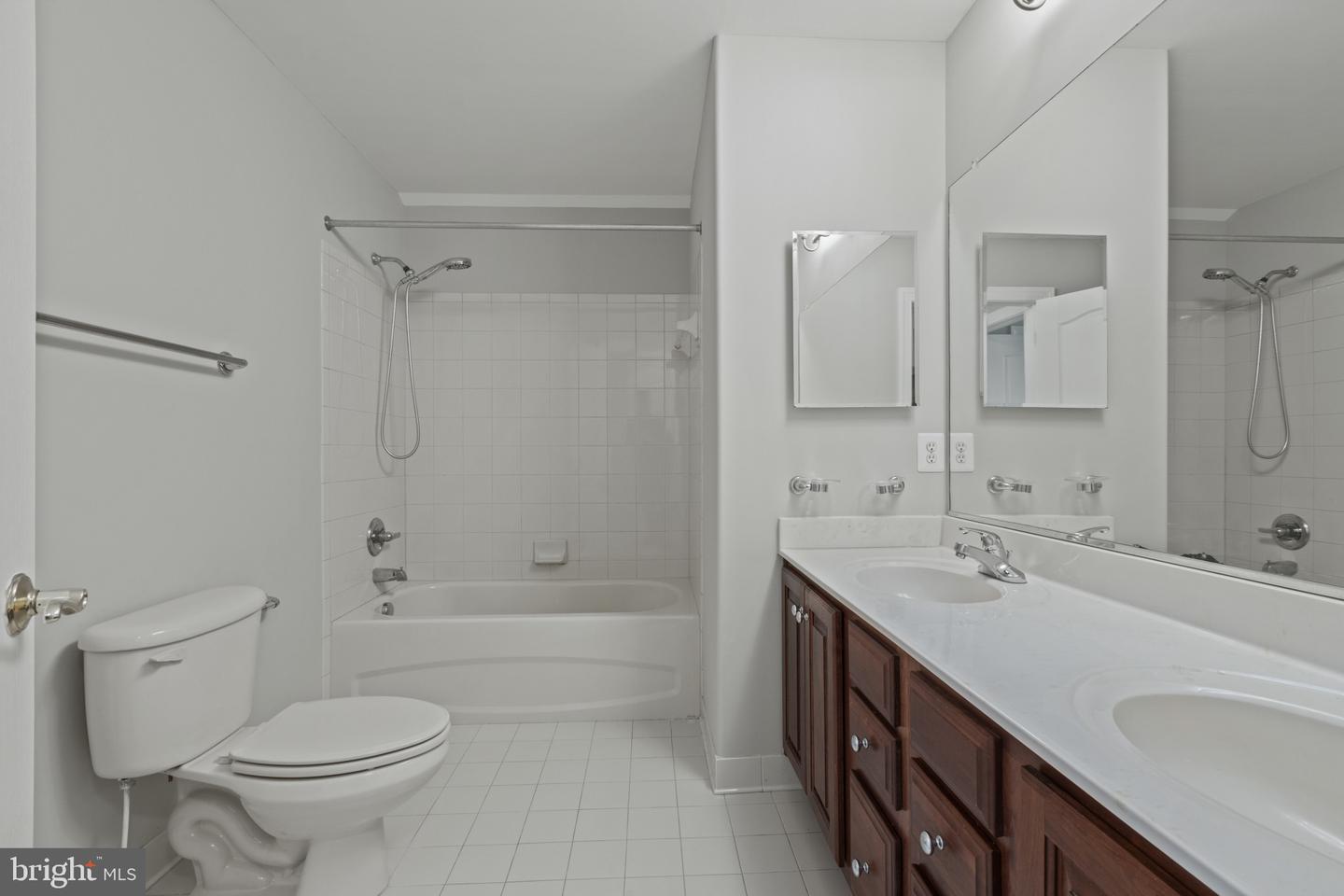 49 EASTER DR, STAFFORD, Virginia 22554, 5 Bedrooms Bedrooms, ,3 BathroomsBathrooms,Residential,For sale,49 EASTER DR,VAST2041436 MLS # VAST2041436