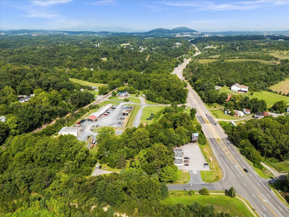 33 OLD GOOSE CREEK RD, STAUNTON, Virginia 24401, 2 Bedrooms Bedrooms, ,1 BathroomBathrooms,Residential,33 OLD GOOSE CREEK RD,667489 MLS # 667489
