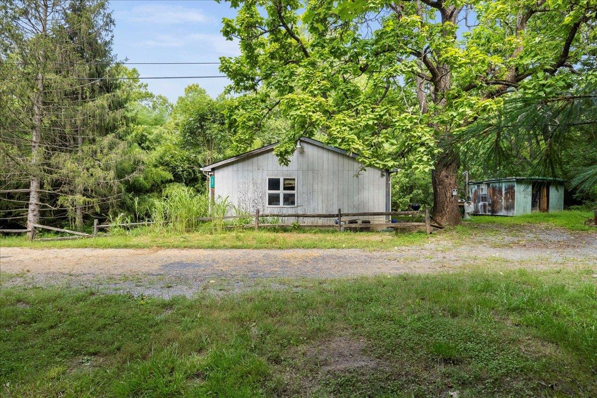 33 OLD GOOSE CREEK RD, STAUNTON, Virginia 24401, 2 Bedrooms Bedrooms, ,1 BathroomBathrooms,Residential,33 OLD GOOSE CREEK RD,667489 MLS # 667489